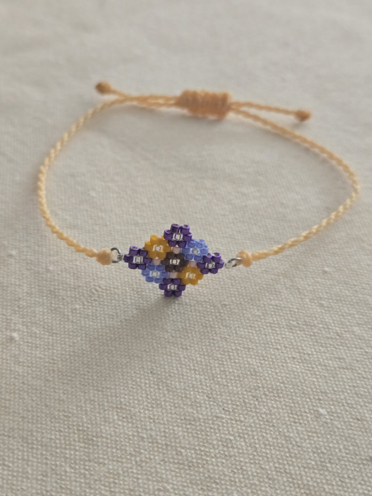 Featured image for SAGE BOHÈME adjustable bracelet with woven pearl flowers - yellow