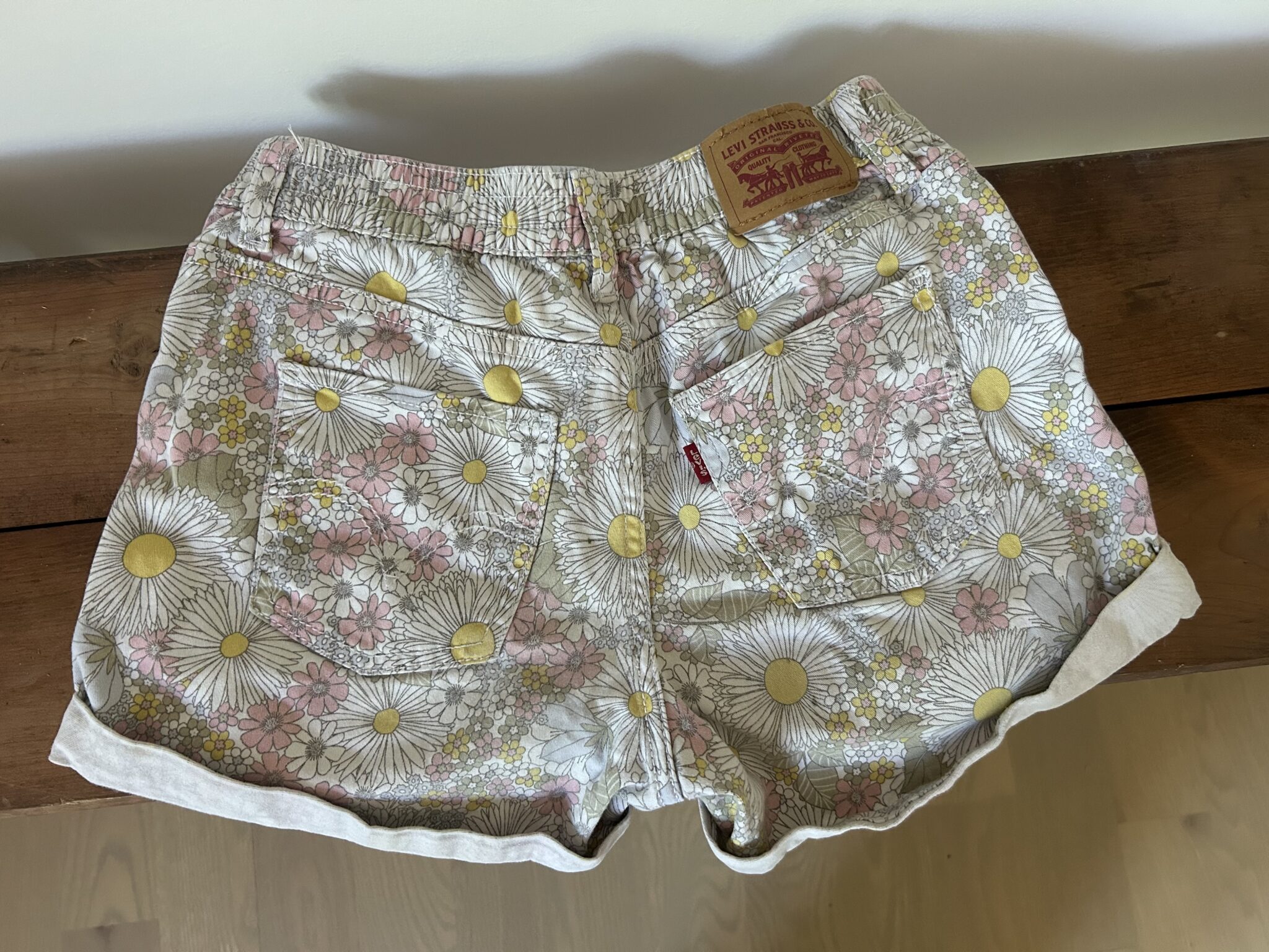 Image for Levis Fleuries shorts 12 years