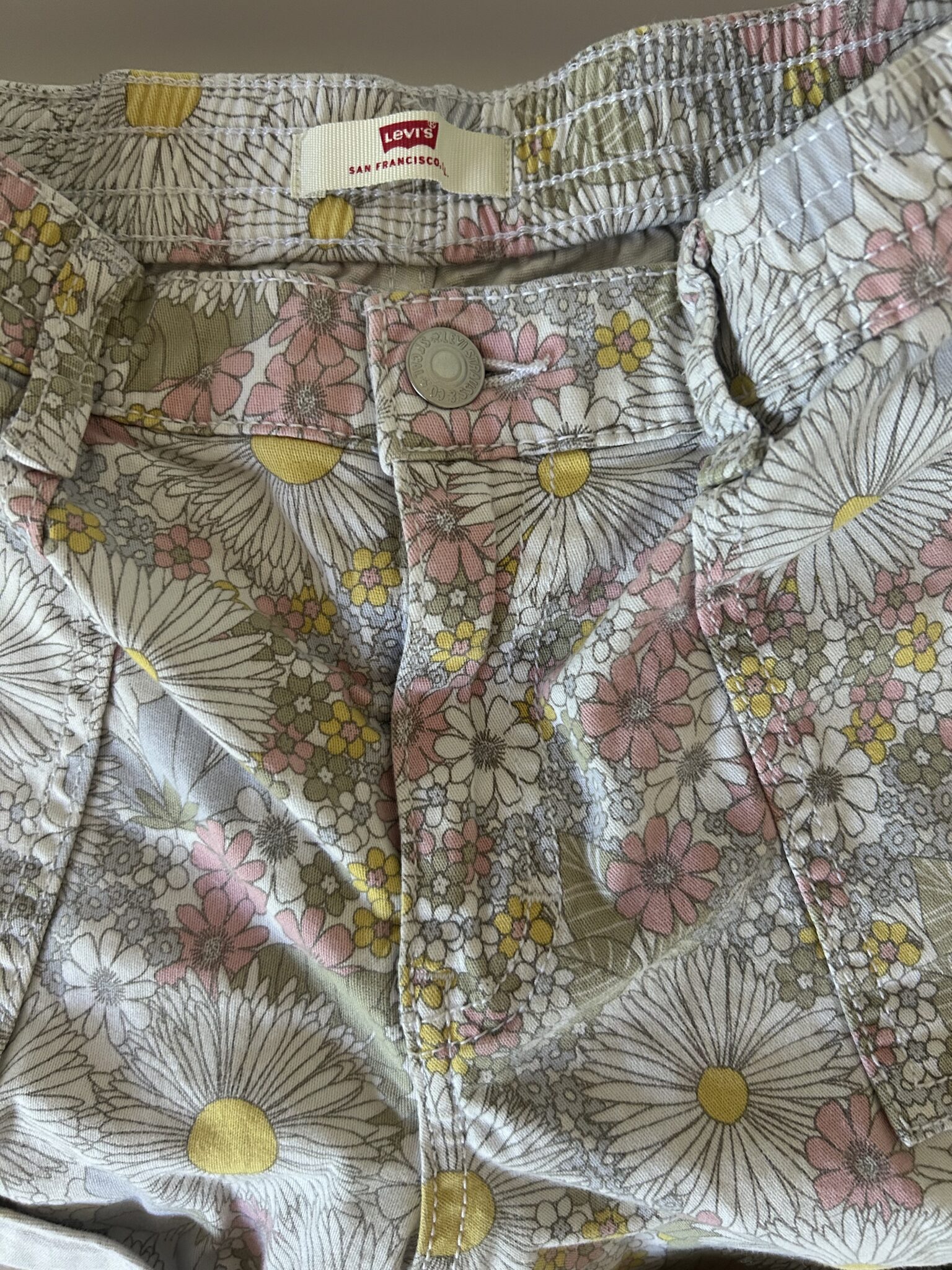Image for Levis Fleuries shorts 12 years