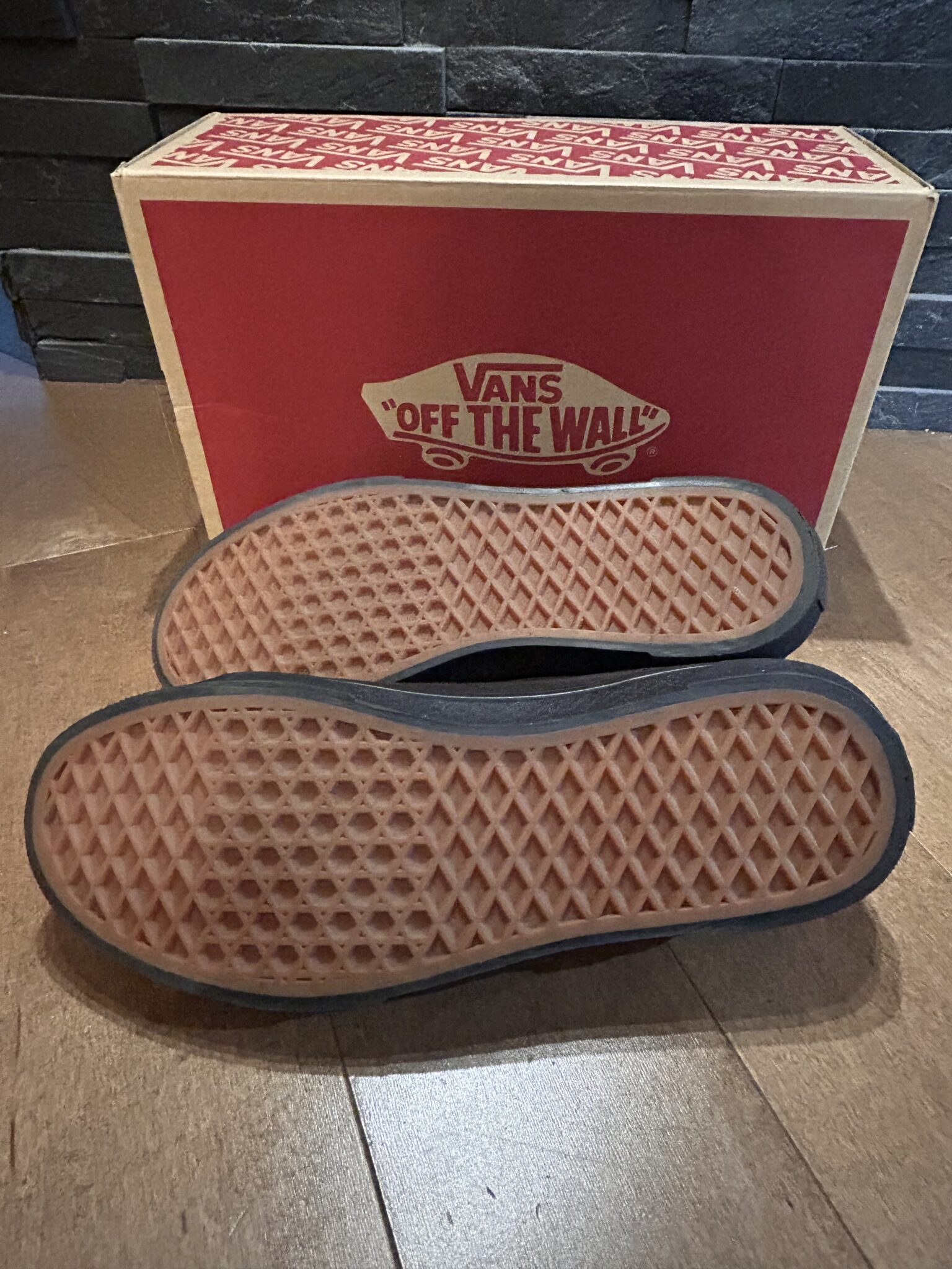 Image for Chaussures Vans noir en cuir synthétique pour garçons - modèle Seldan