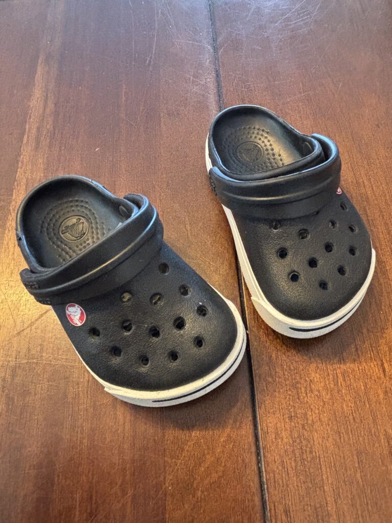 Featured image for Crocs enfant 4 C 5