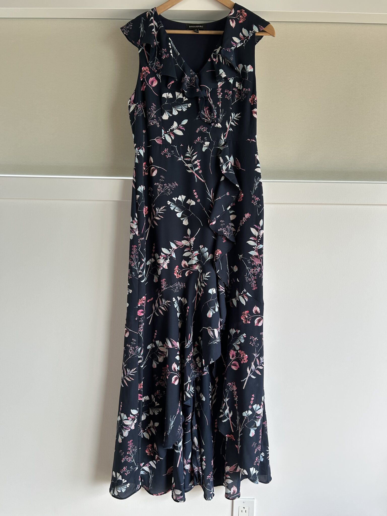 Image for Beautiful feminine dress