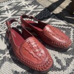 Featured thumbnail for Chaussure en cuir tressé