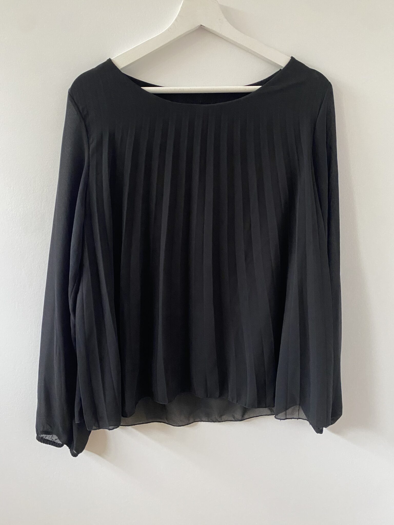Featured image for Blouse noire