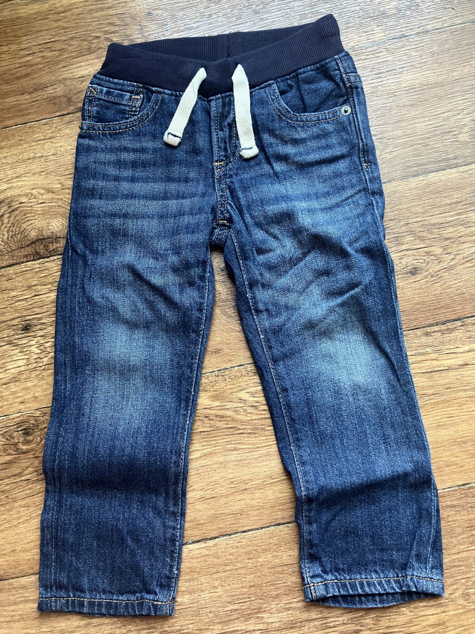 Featured image for Jeans Gap 3 ans