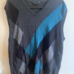 Featured thumbnail for Sleeveless jumper with diamond pattern