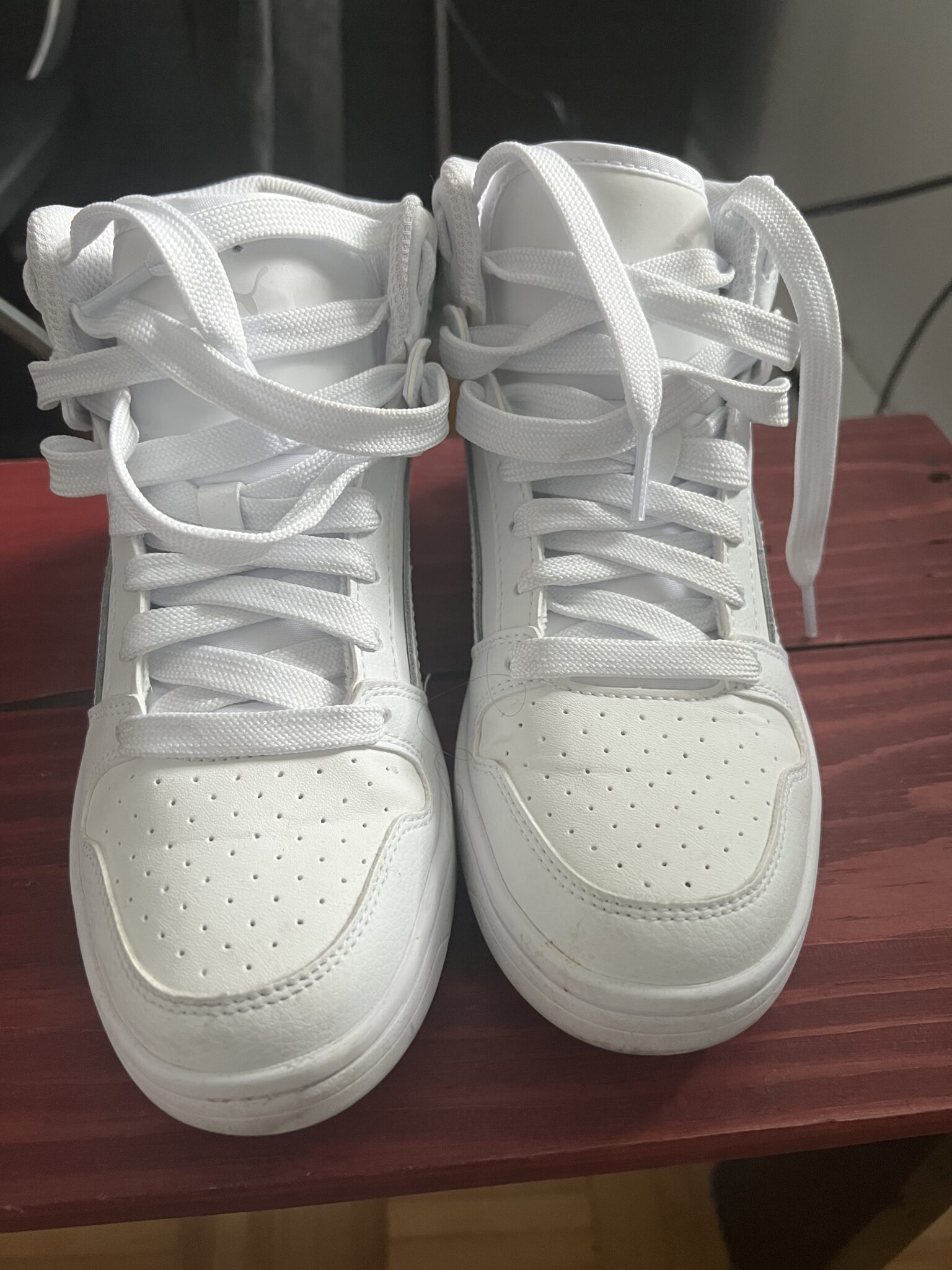 Image for Basket montant Puma Blanche taille 36