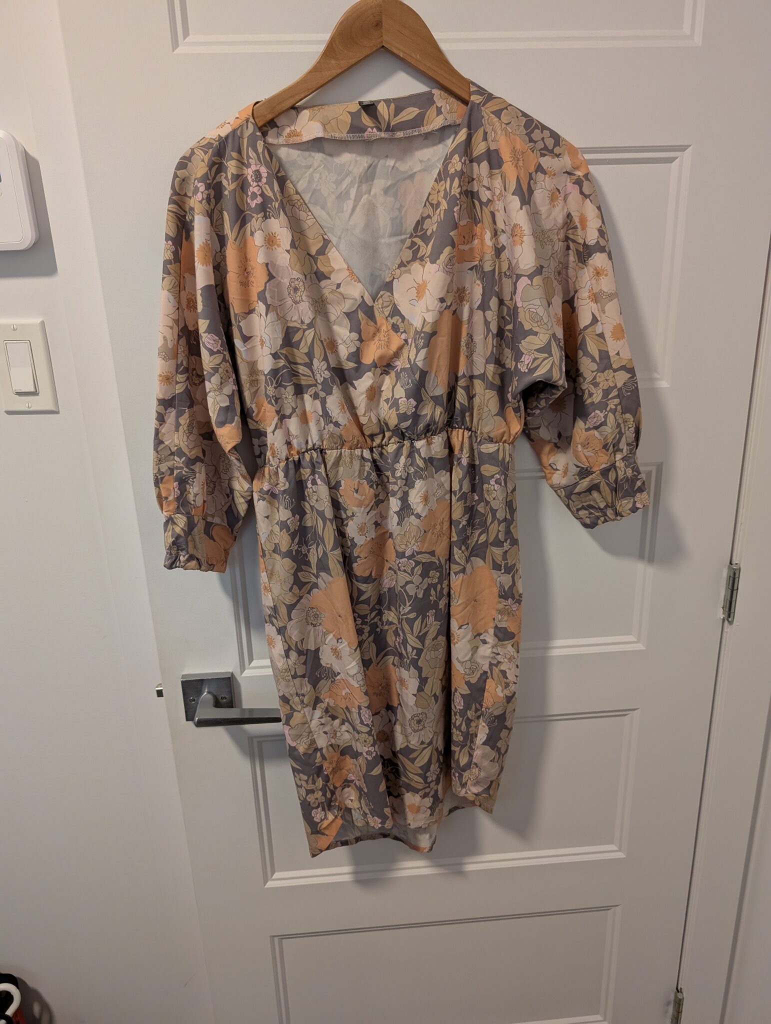 Featured image for Joelle/Robe Abby Sz XS