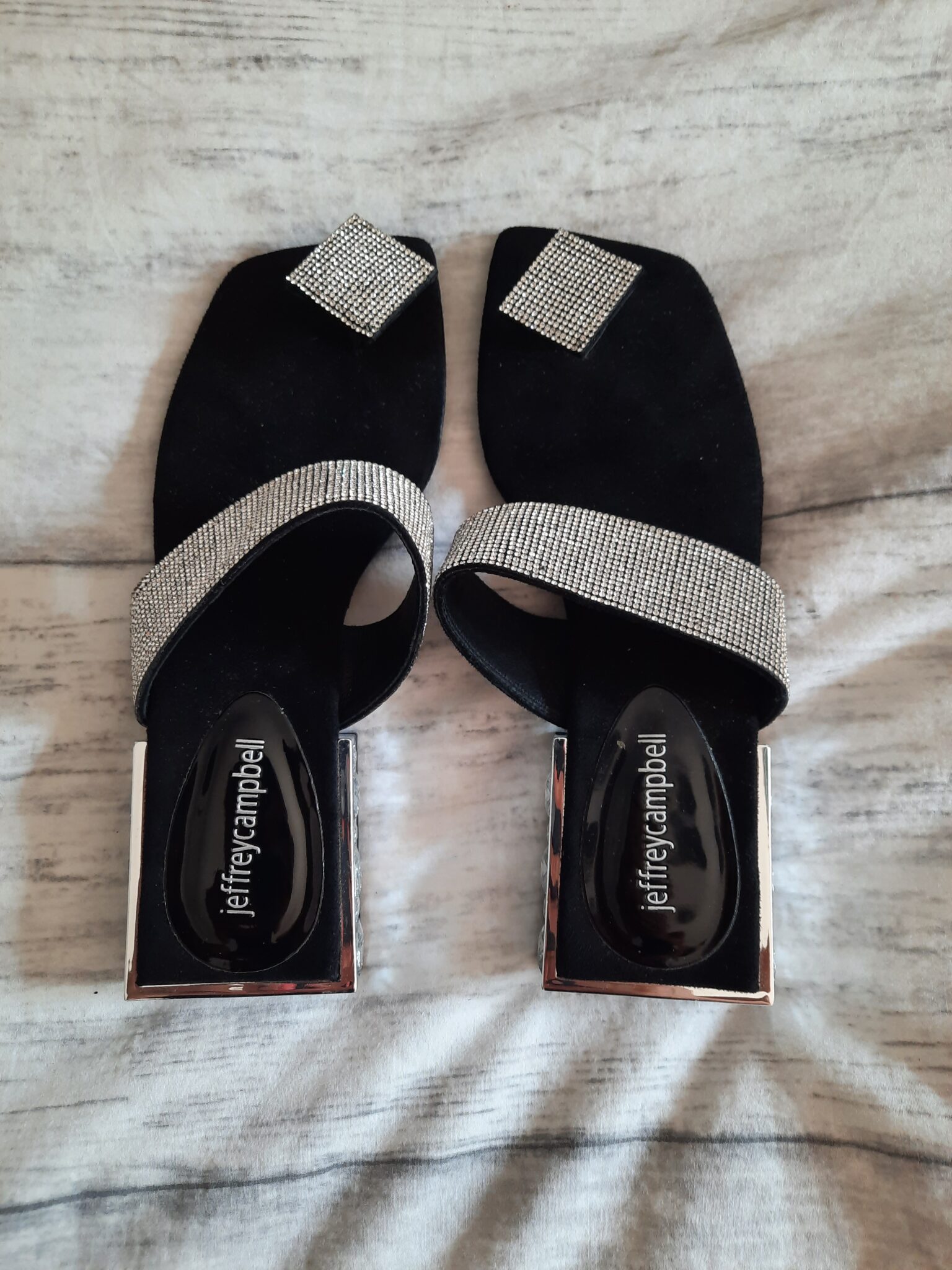 Image for Magnifiques sandales Jeffrey Campbell avec talons avec ornements