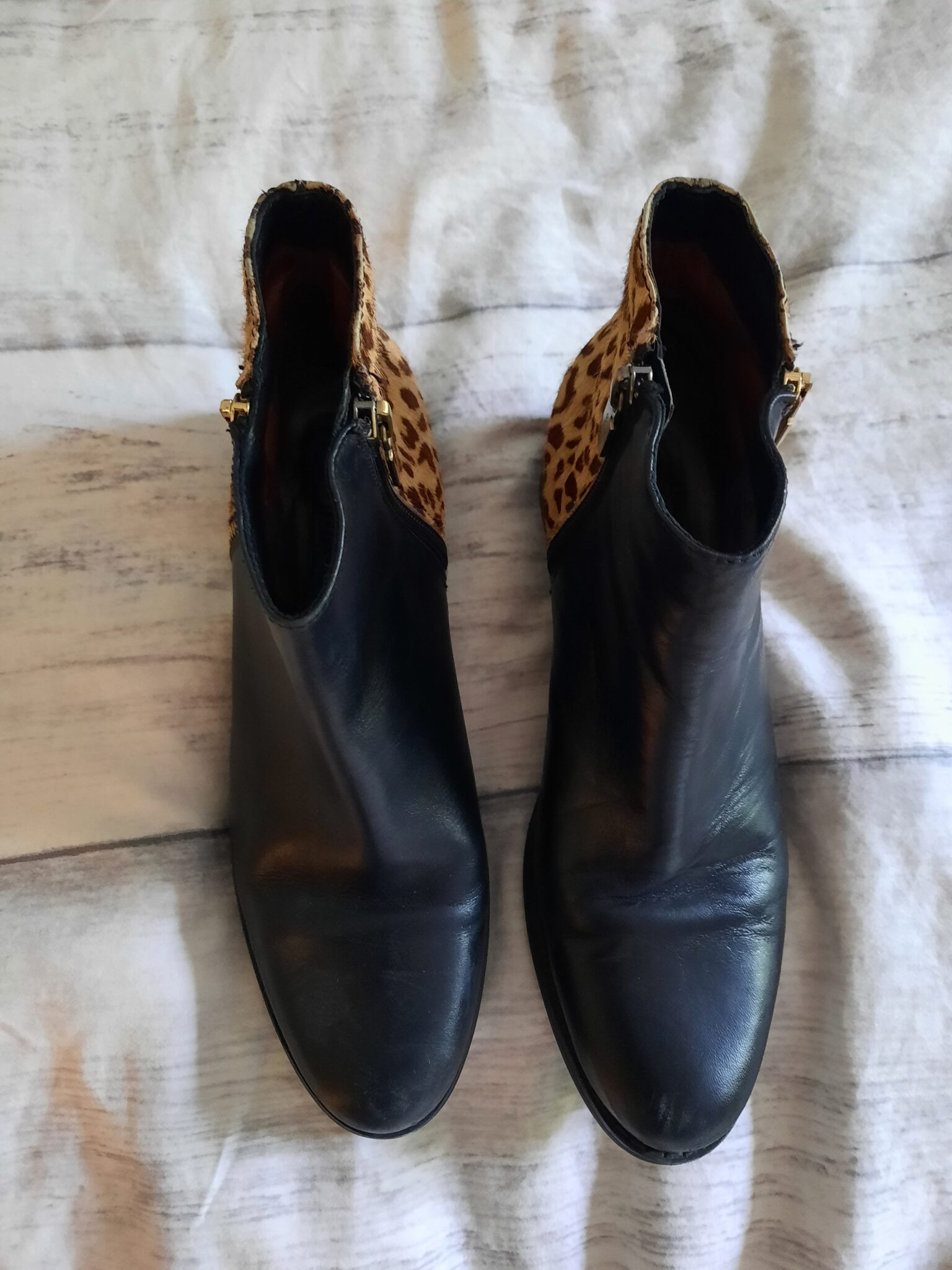 Image for Bottes courtes avec motif animal