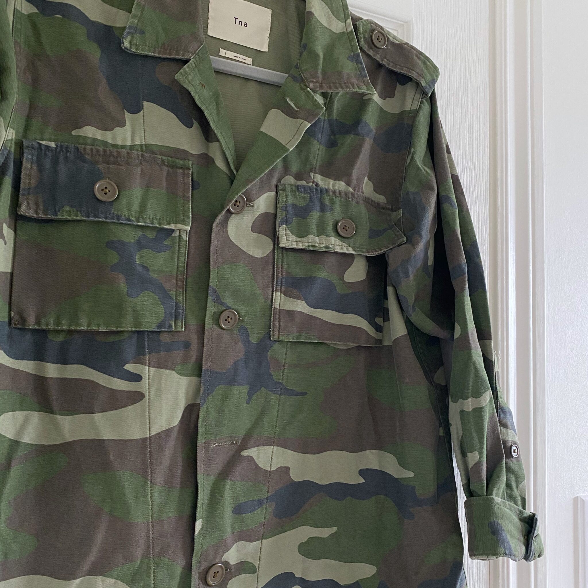 Featured image for Veste camo TNA
