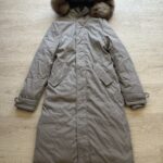 Featured thumbnail for Aritzia Golden Summit Parka 2XS