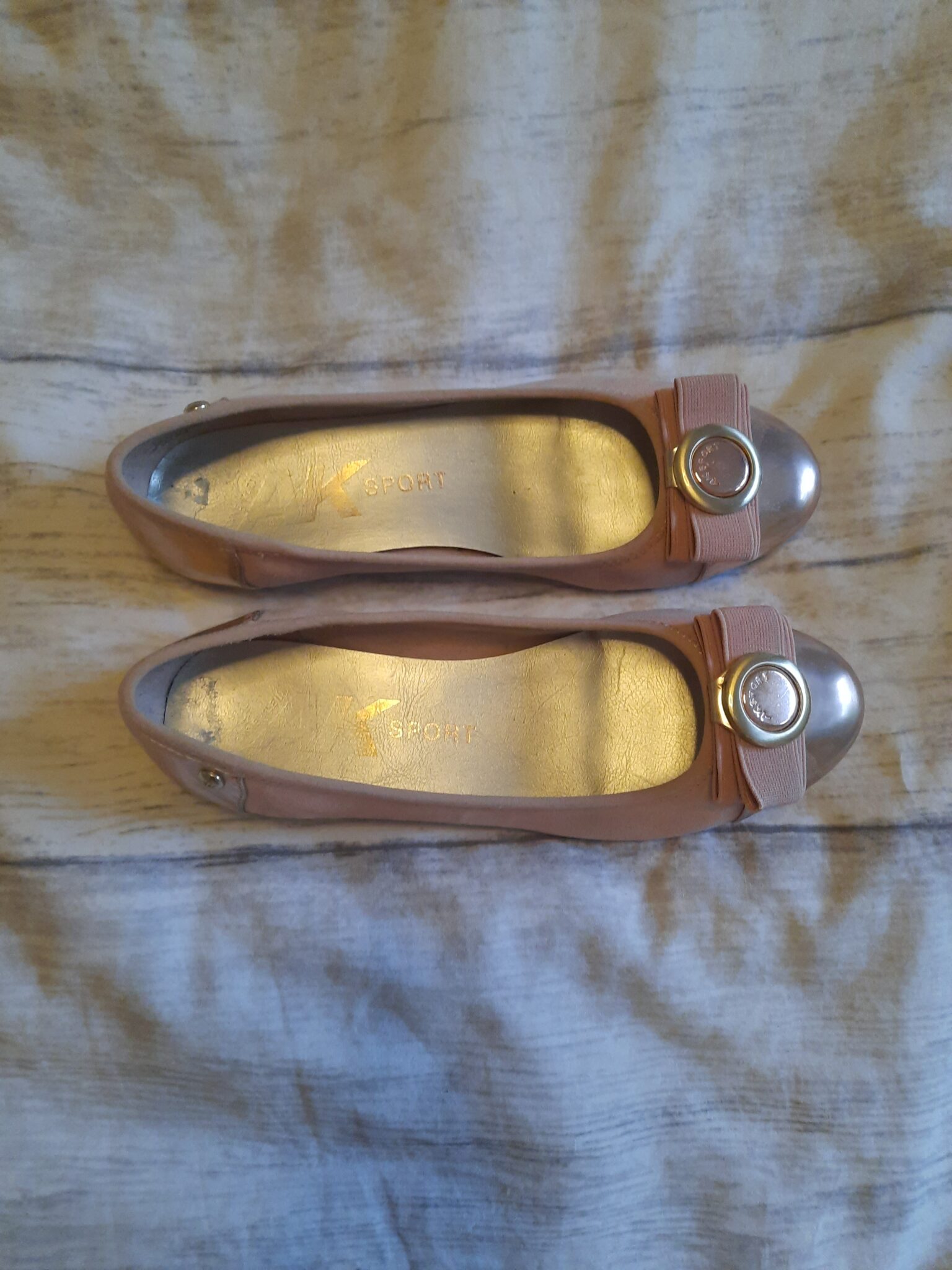 Featured image for Magnifiques souliers ballerines roses