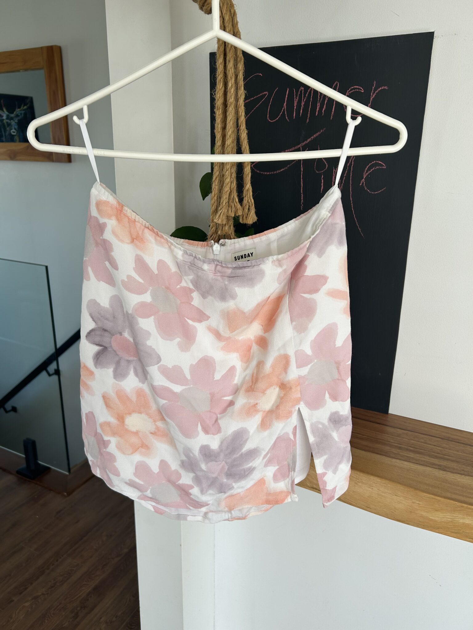 Featured image for Jupe Aritzia