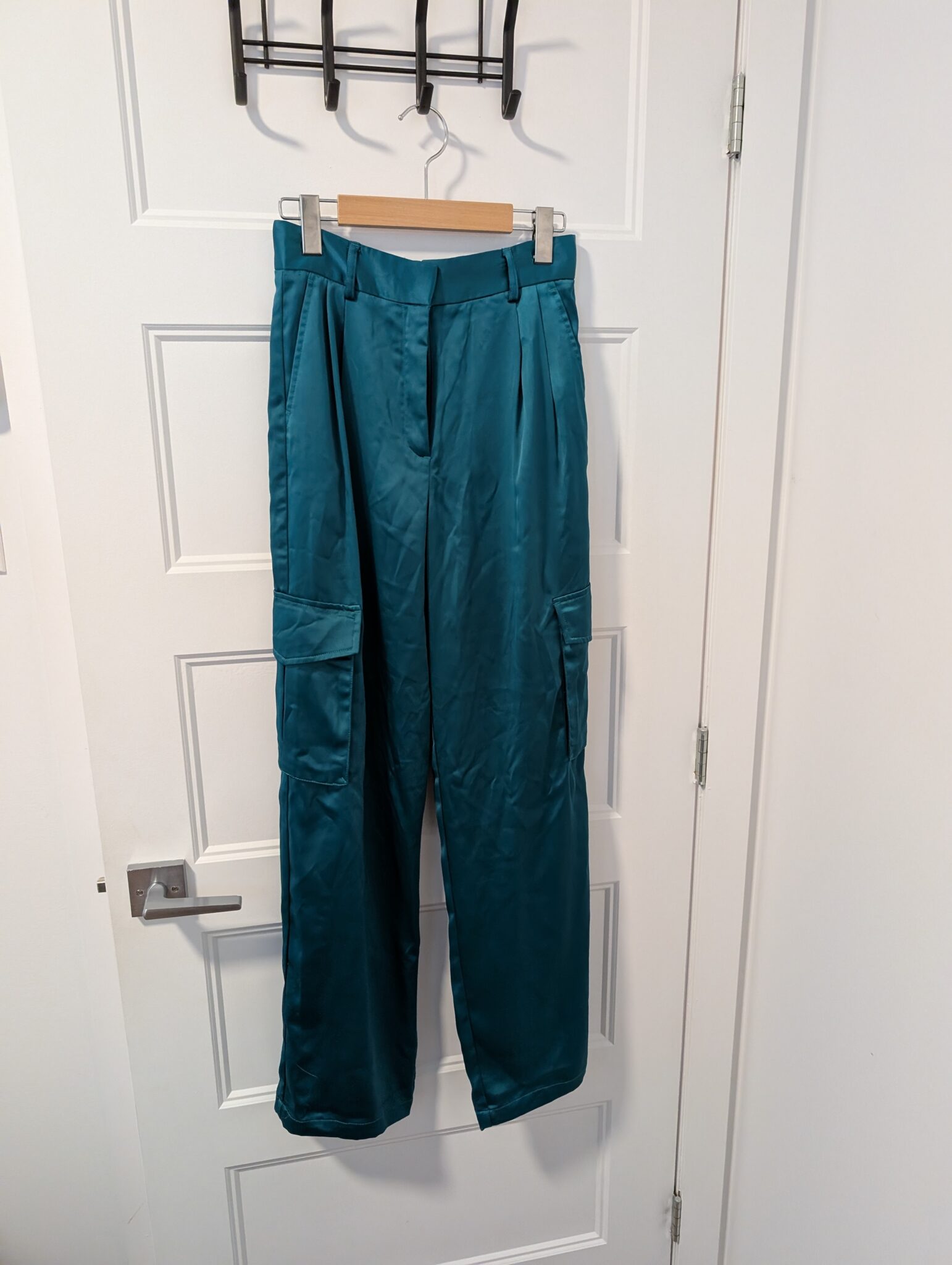 Image for Dynamite/Izabel Pantalon Cargo en Satin Sz 2