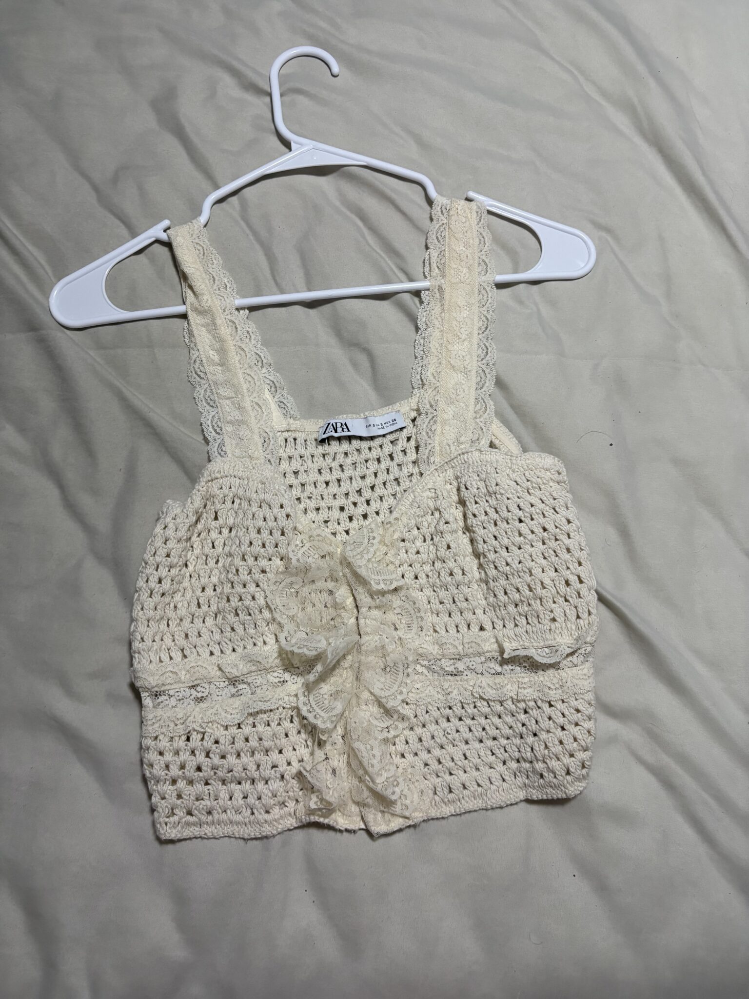 Featured image for Camisole zara