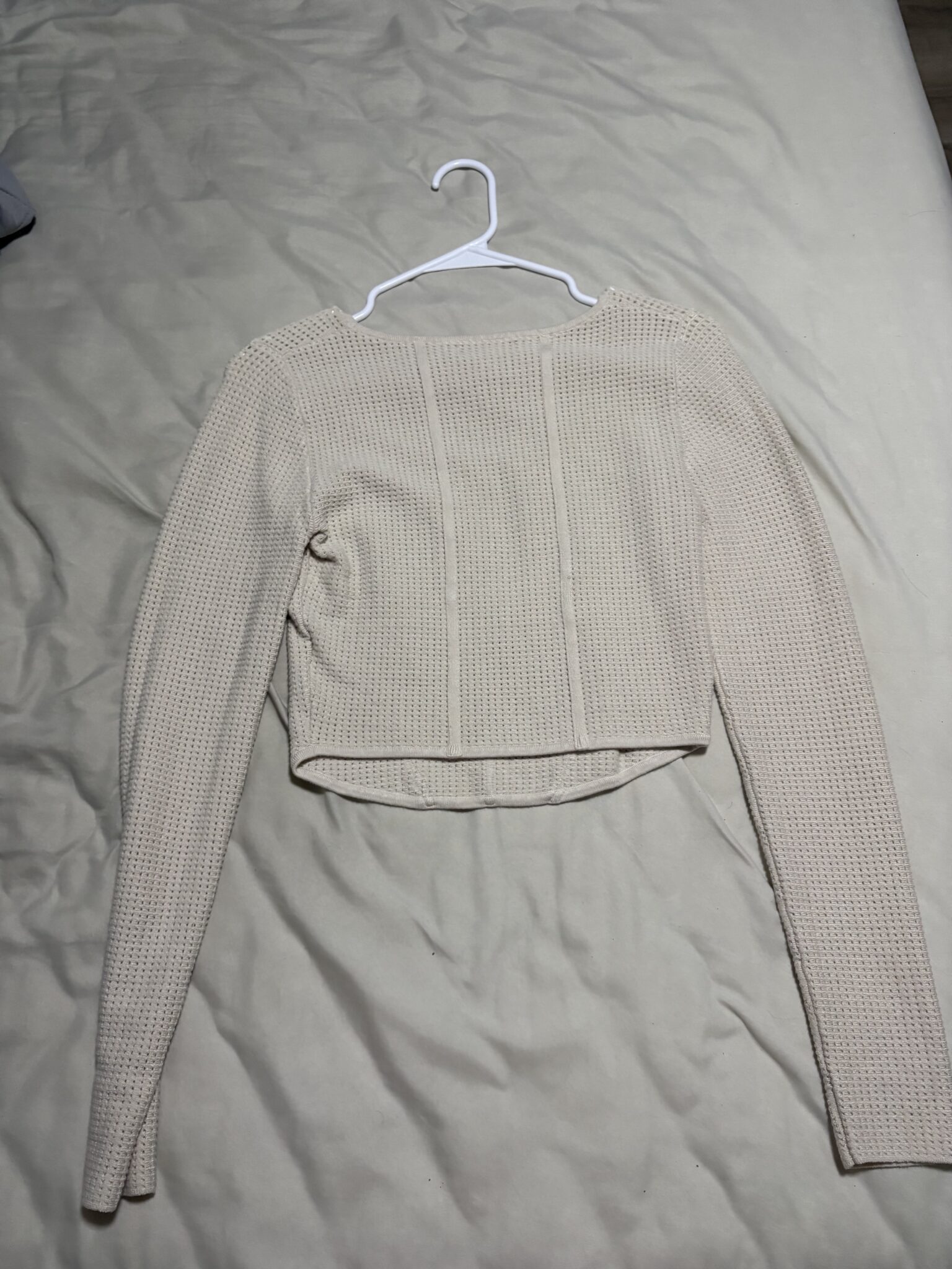 Image for Long-sleeved wool