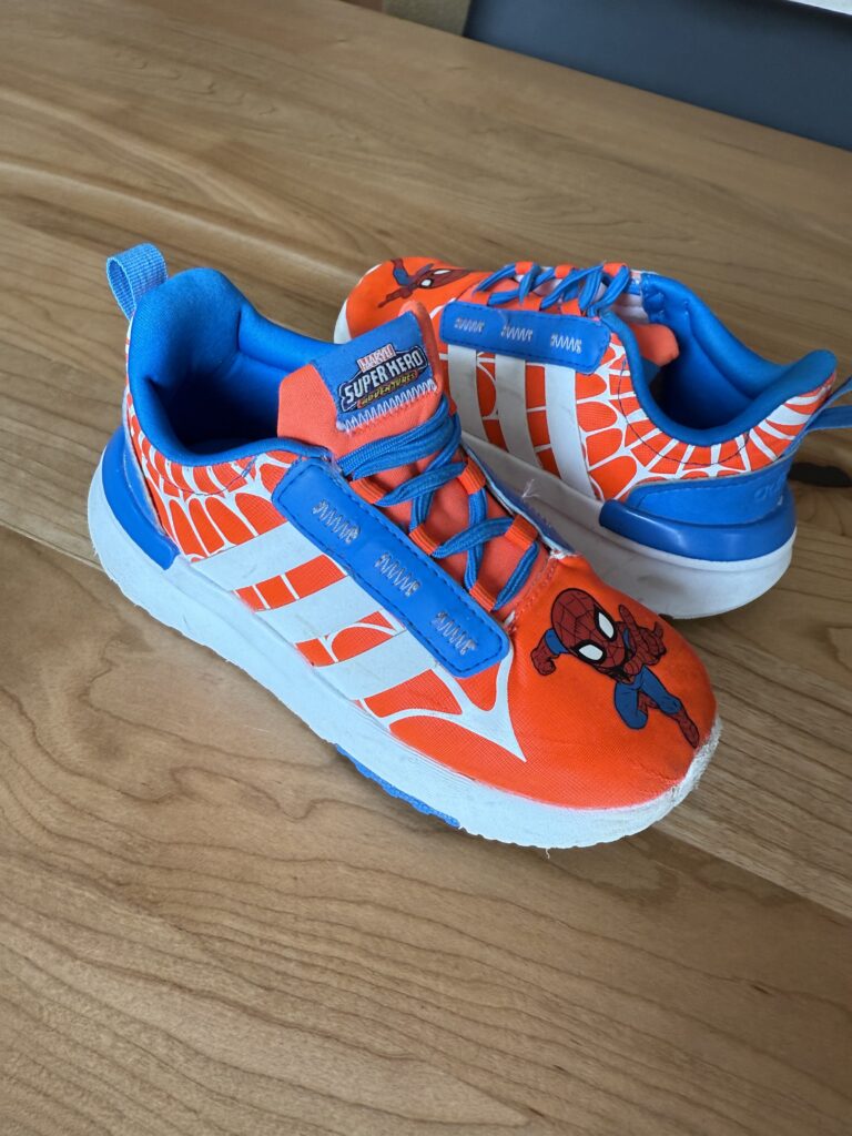 Image for Chaussures Adidas de Spiderman