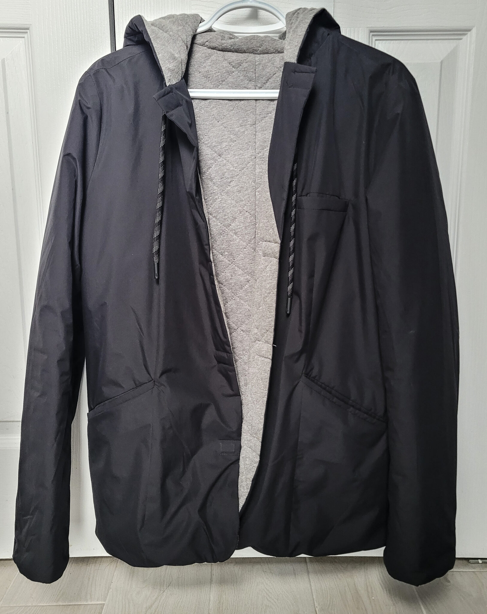Featured image for Manteau lolë