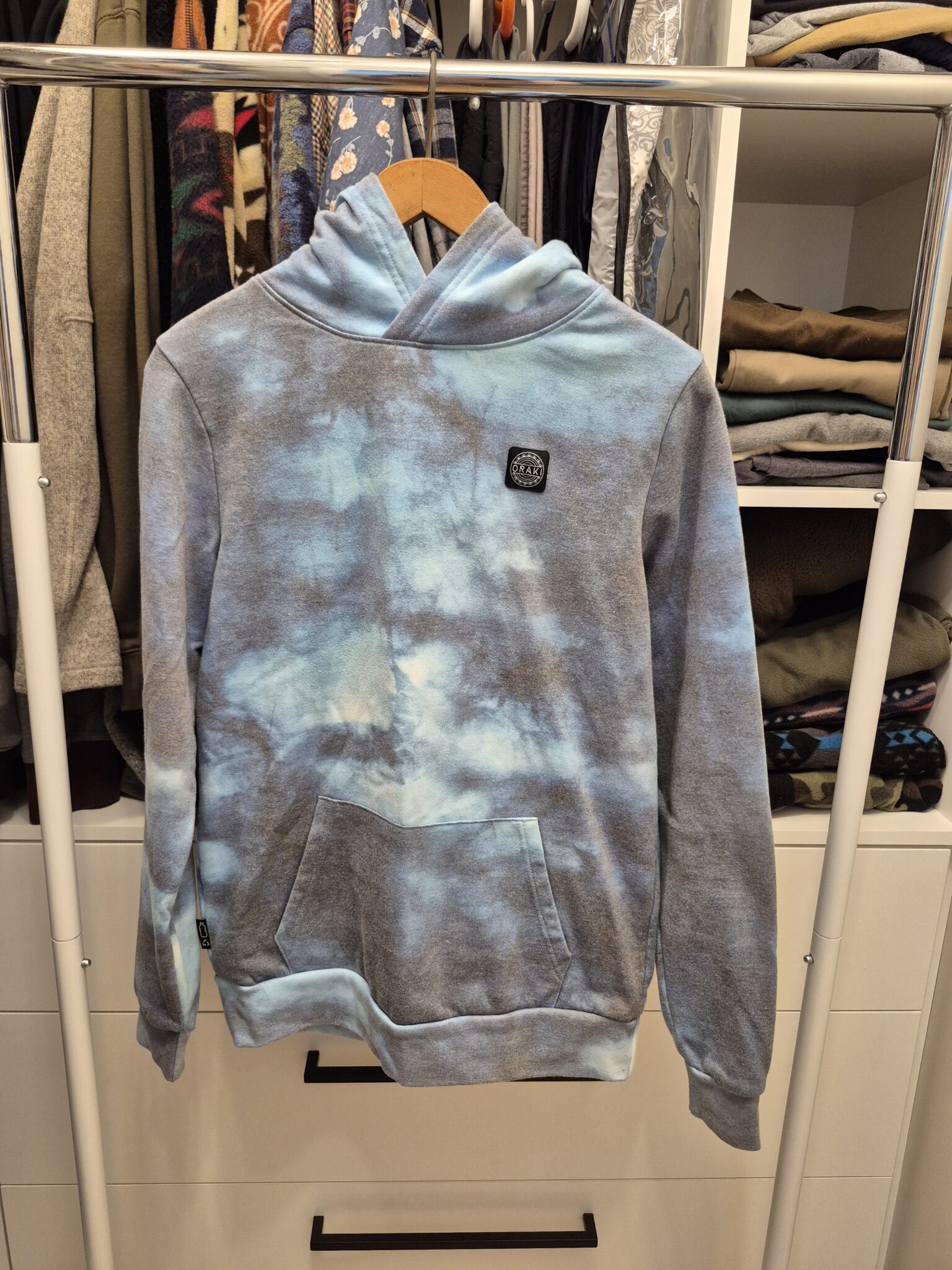 Featured image for Hoodie blue sky