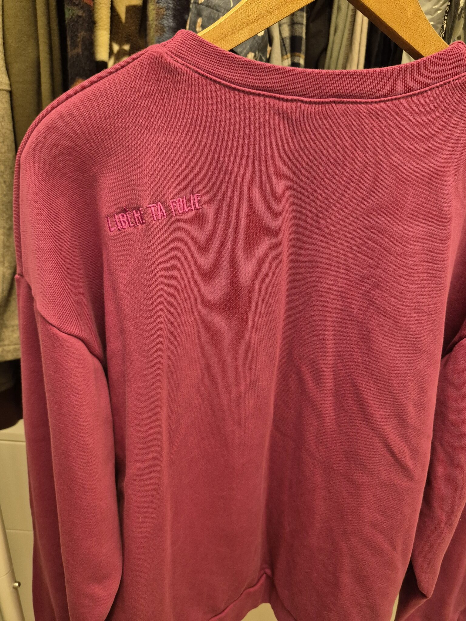 Image for Extra oversized crewneck magenta
