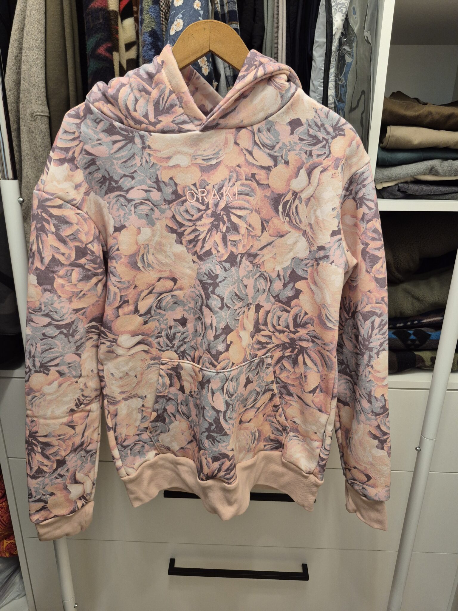 Featured image for Classic hoodie cloud Bouquet