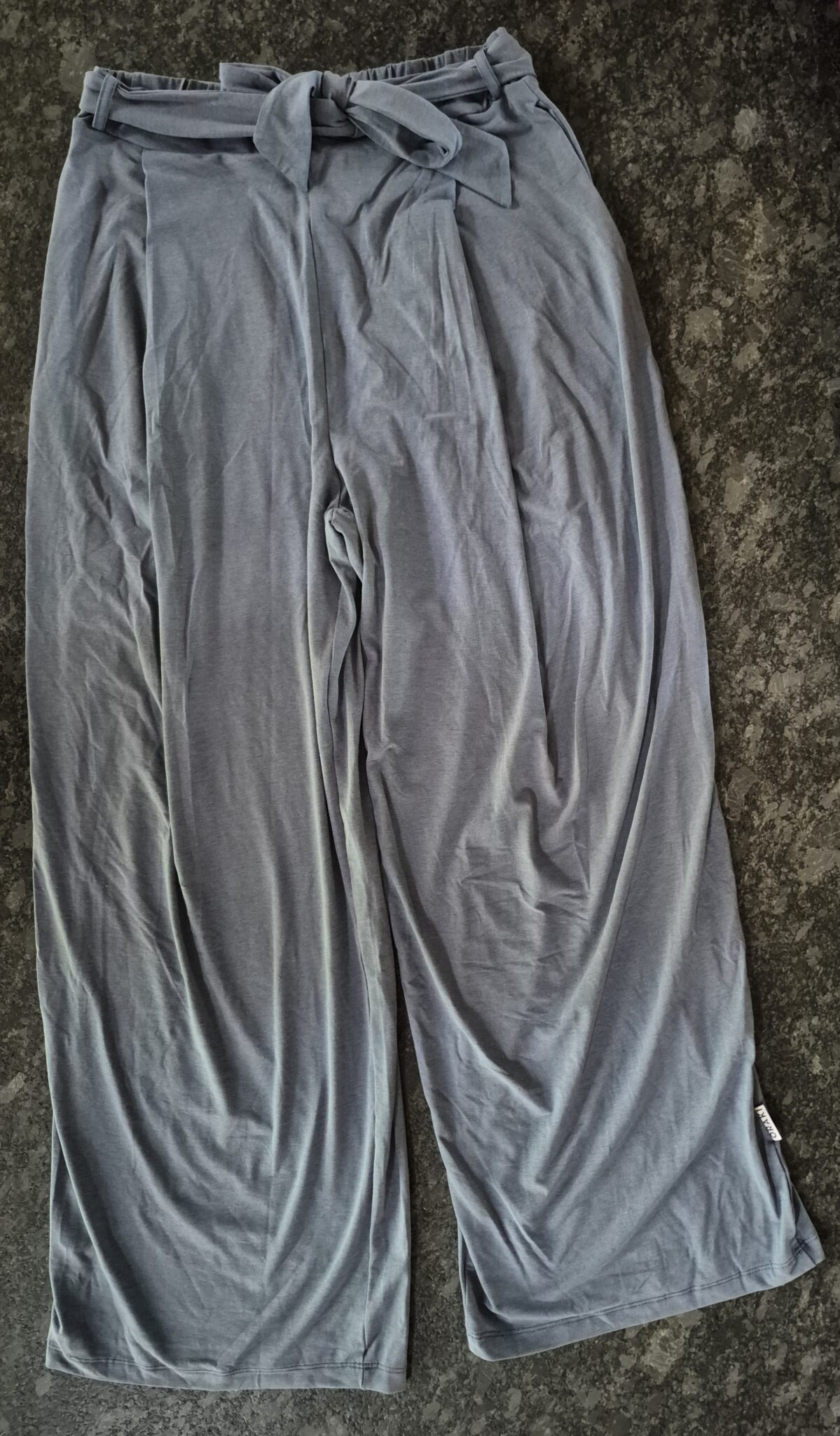 Featured image for Naïa cruise blue trousers