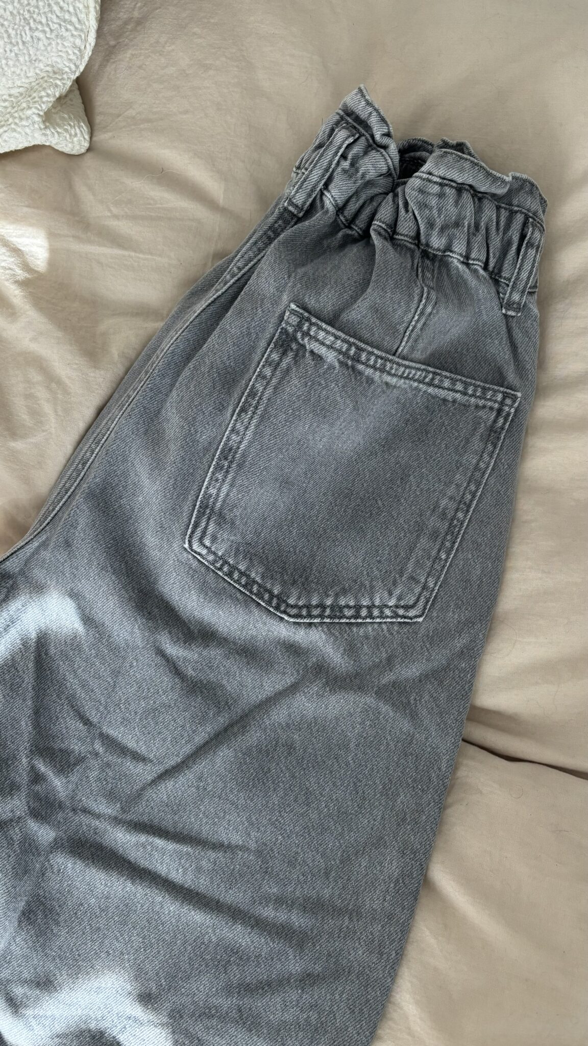 Image for Paper bag jeans