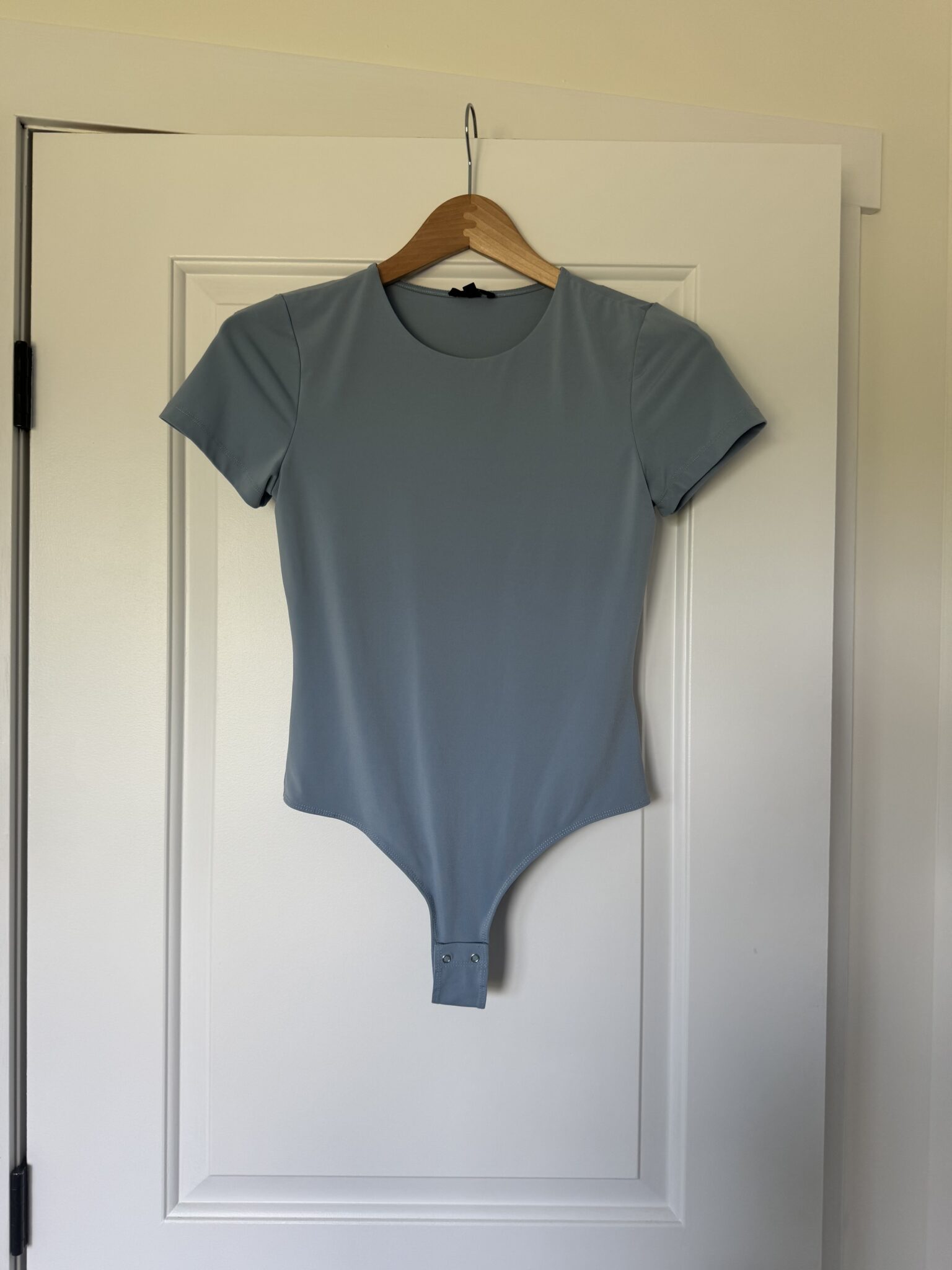 Featured image for One-piece sleeve jumper