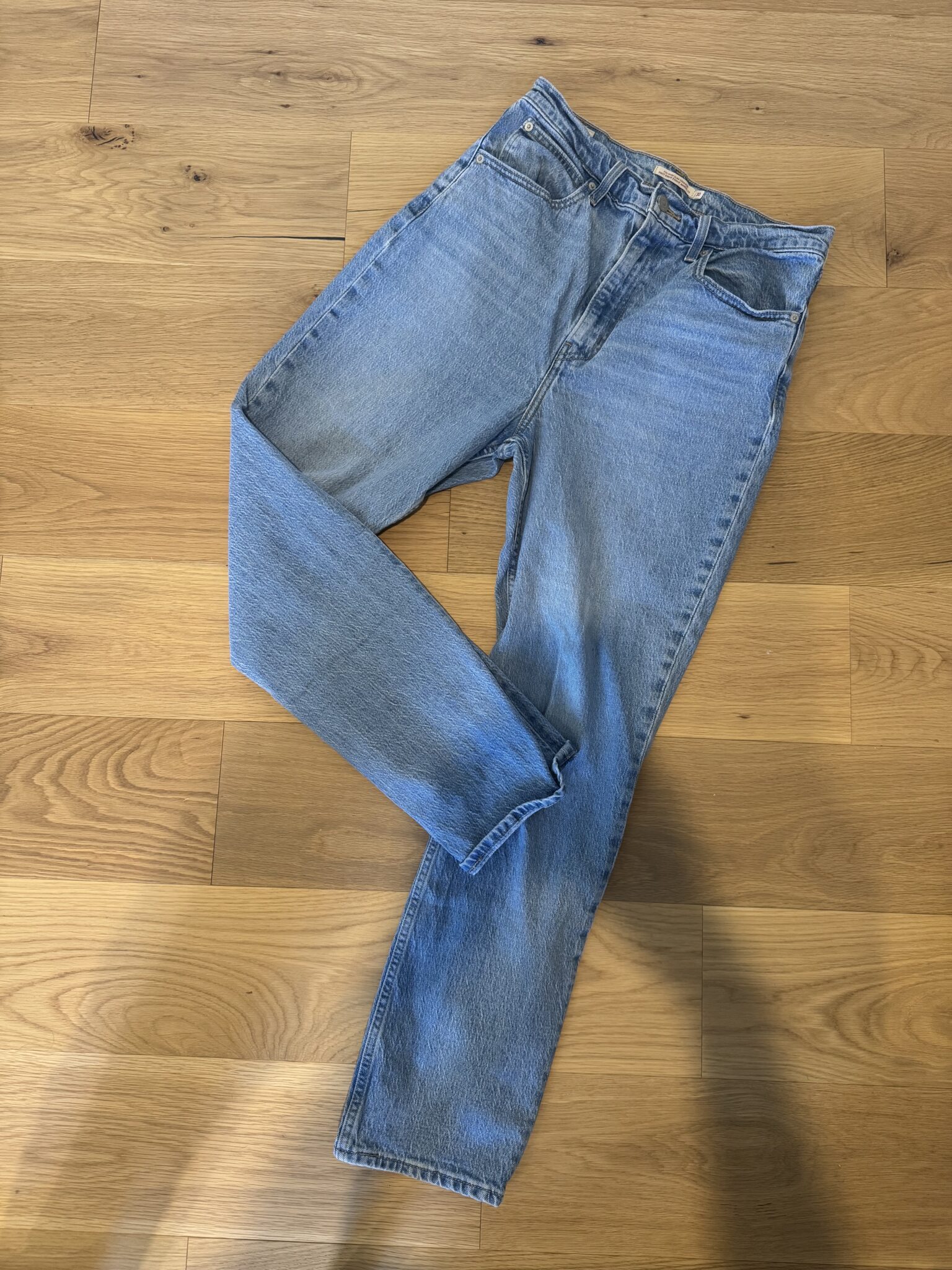 Featured image for Jeans Levis droit étroit années 70