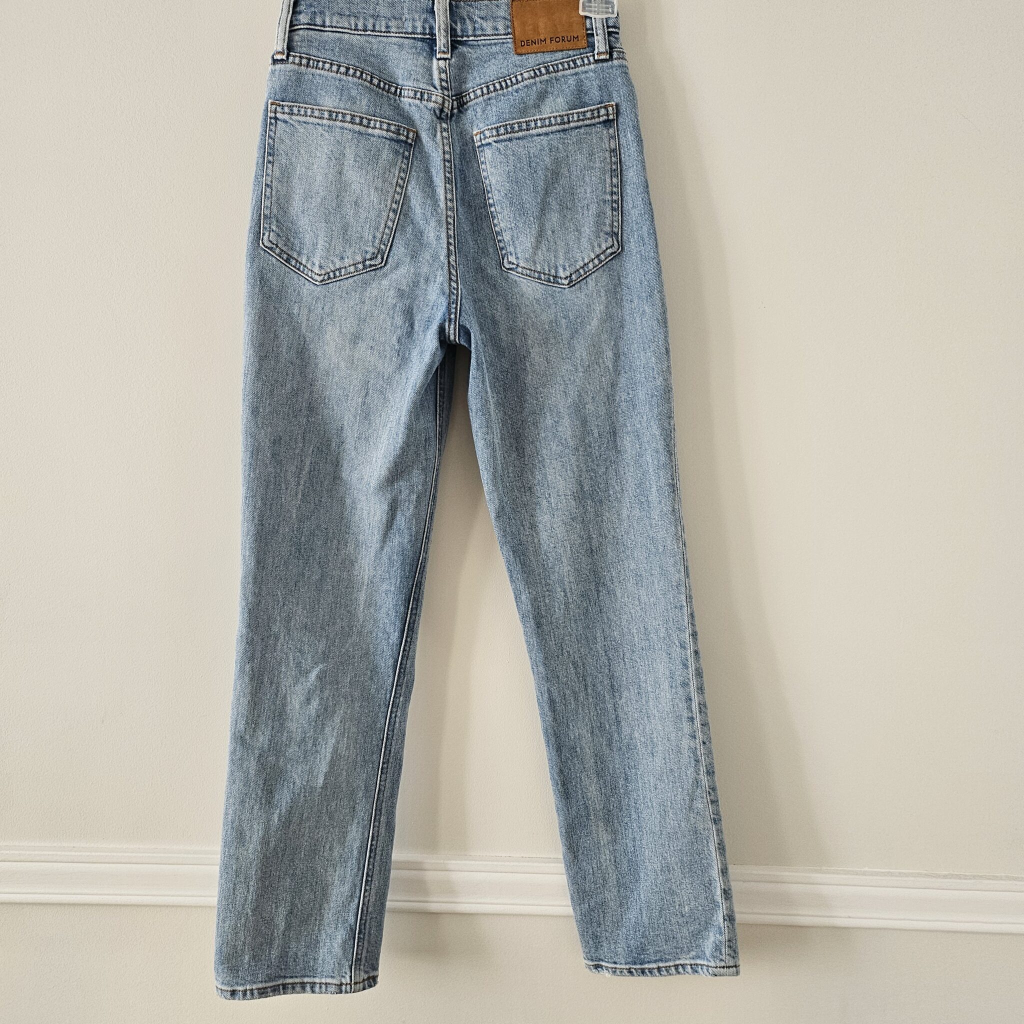 Image for Arlo high rise straight Denim Forum