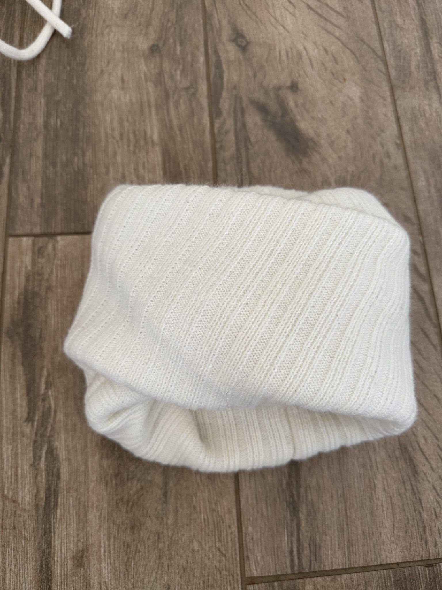 Image for 2 ans - Tuque et cache-cou Mpompon
