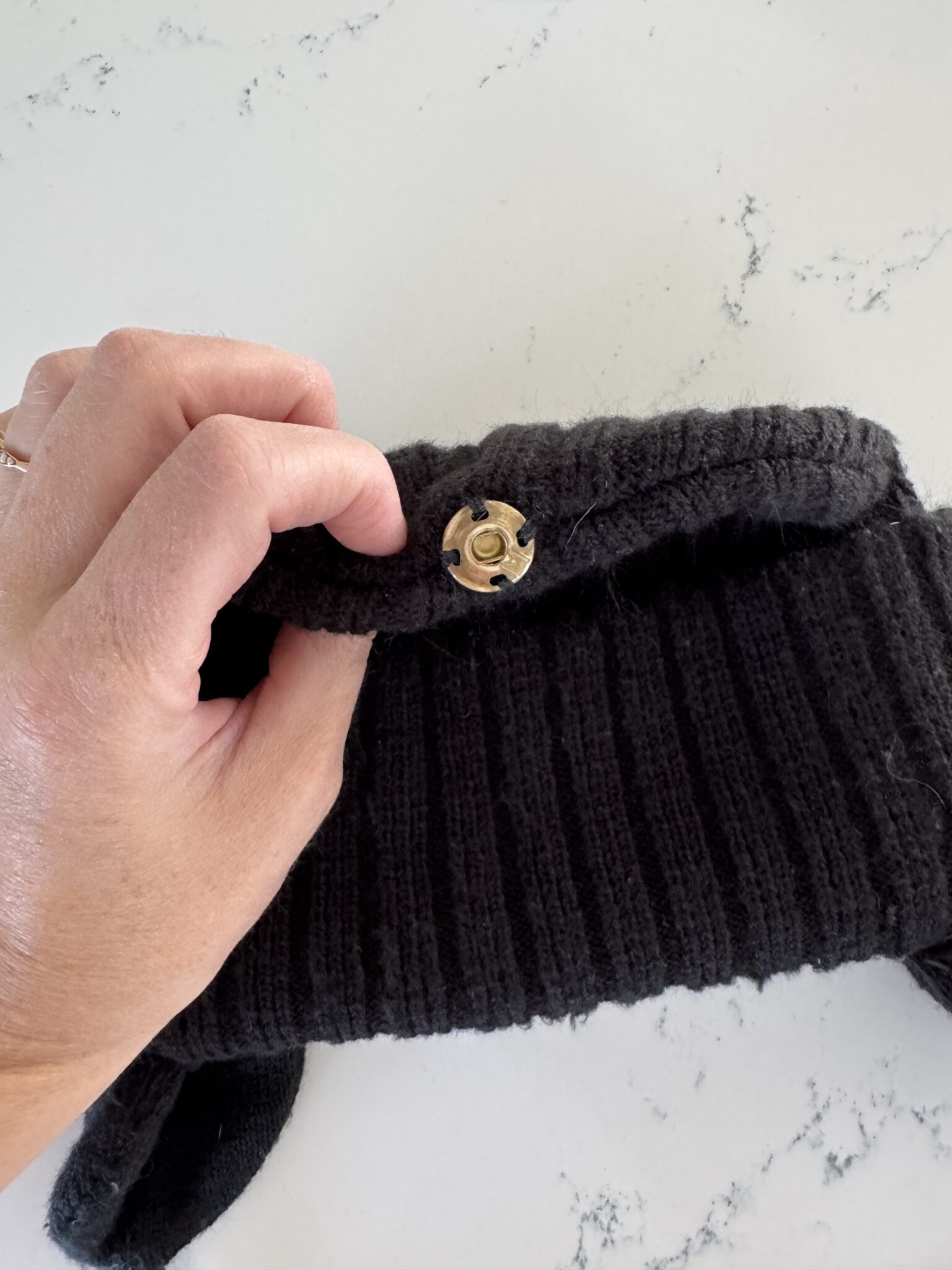 Image for 2 ans -Tuque noir Mpompon