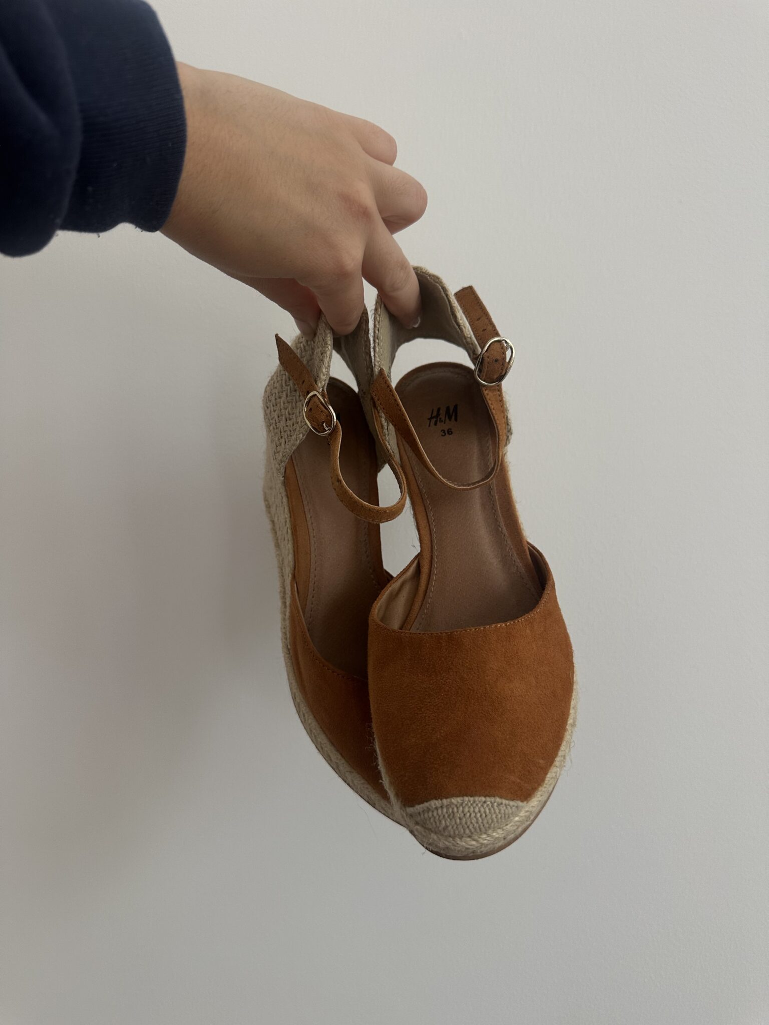 Image for High heels (size 6)