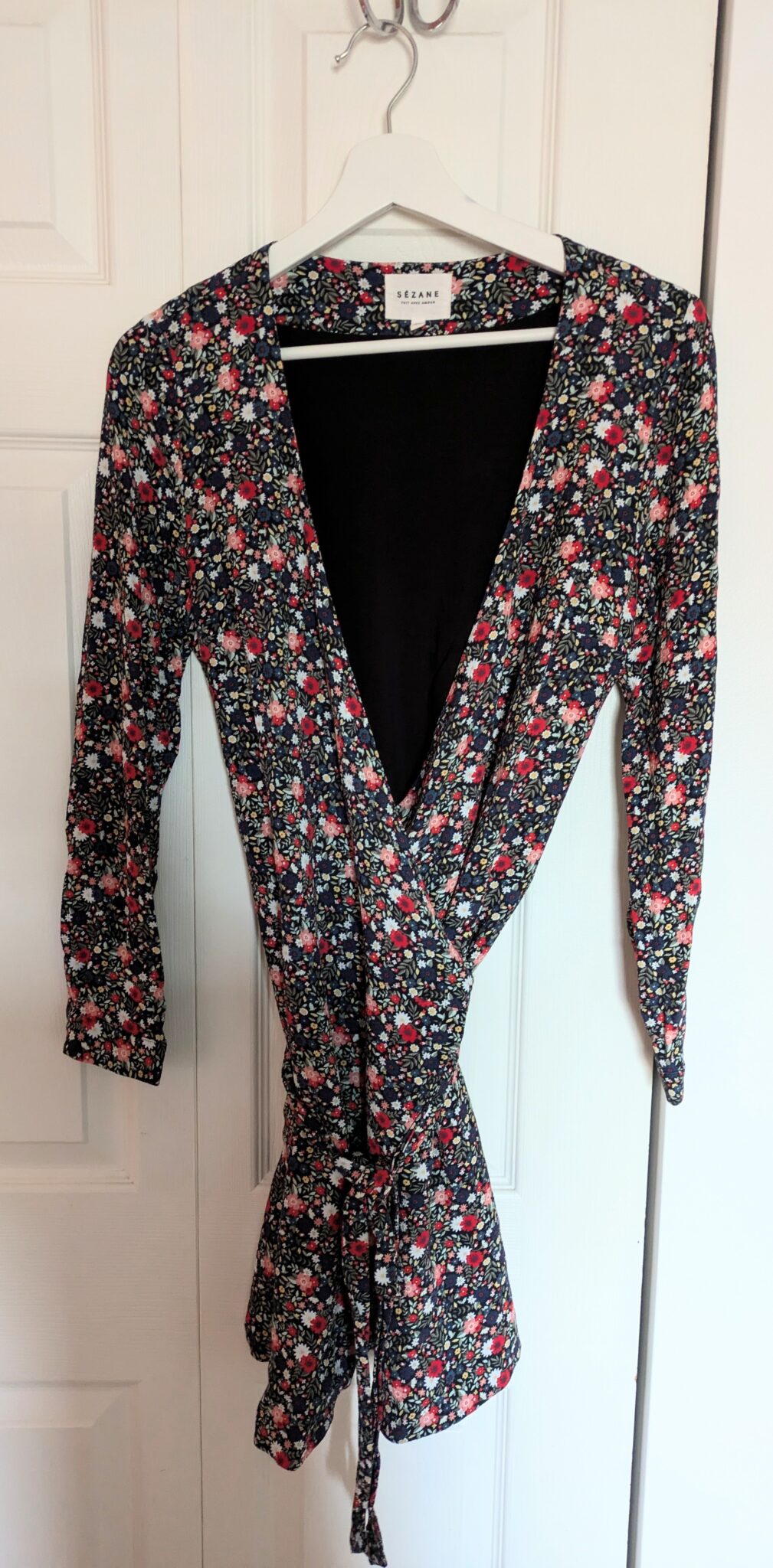 Featured image for Robe Sézane modèle Estelle fleurs des bois t.40