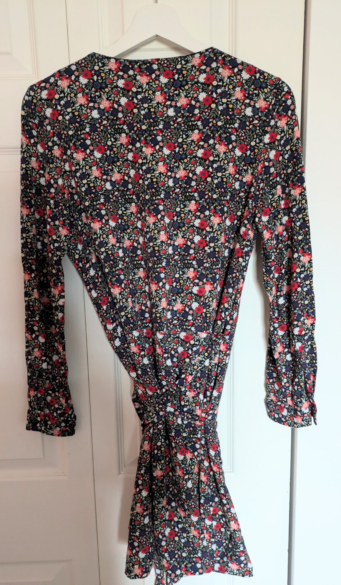 Image for Robe Sézane modèle Estelle fleurs des bois t.40