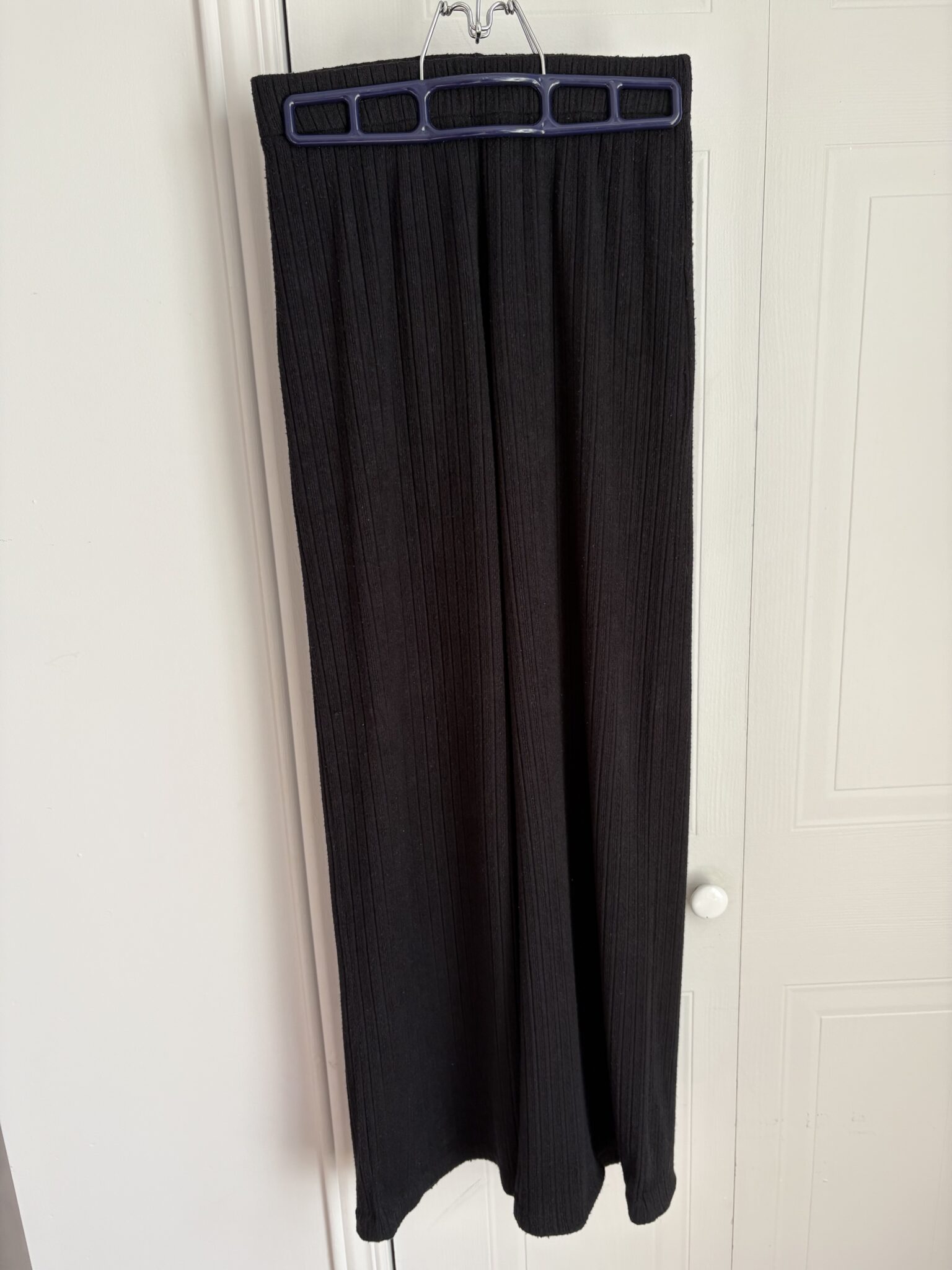 Featured image for Wide-leg trousers