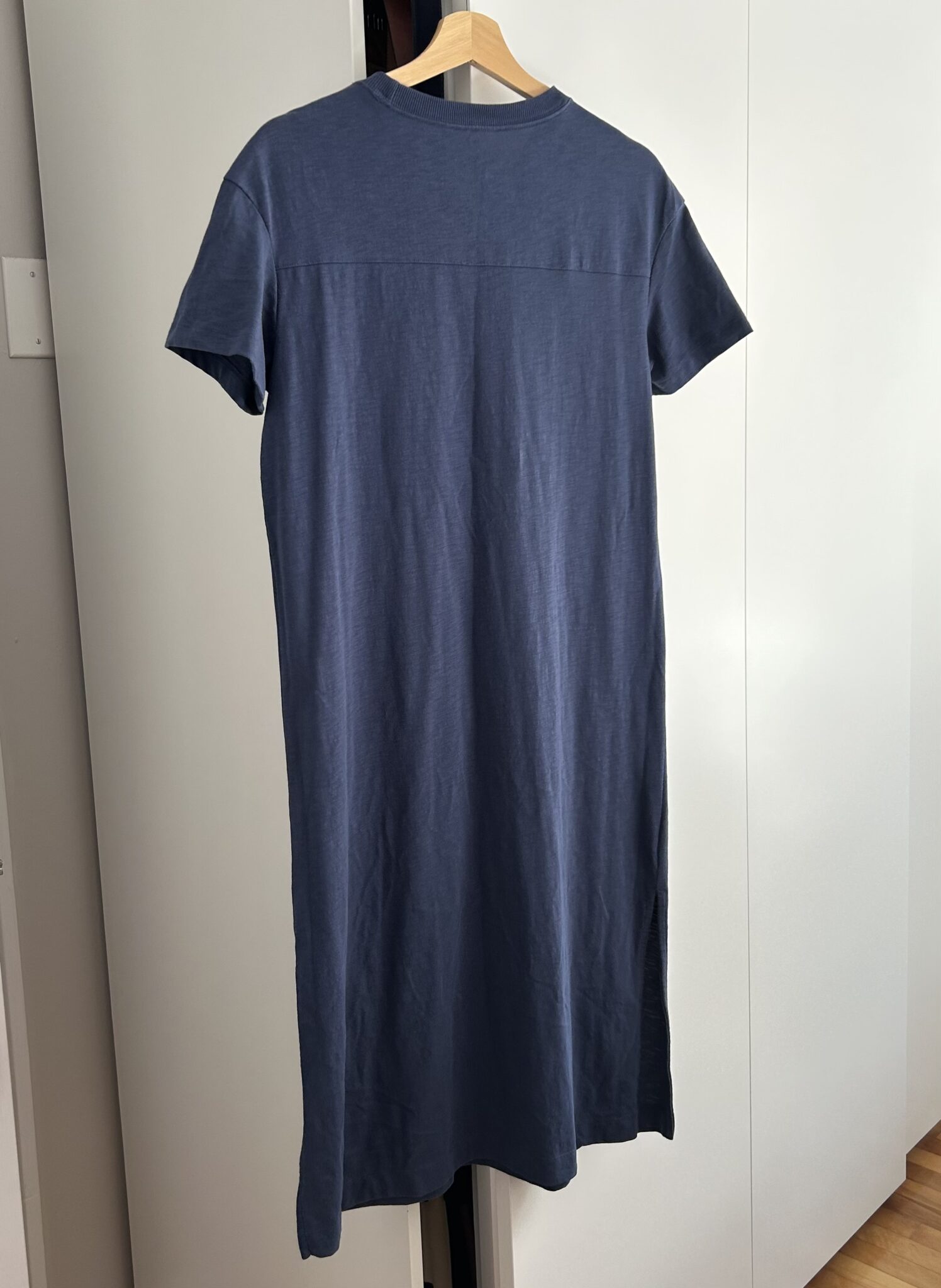 Image for Robe GEORGE