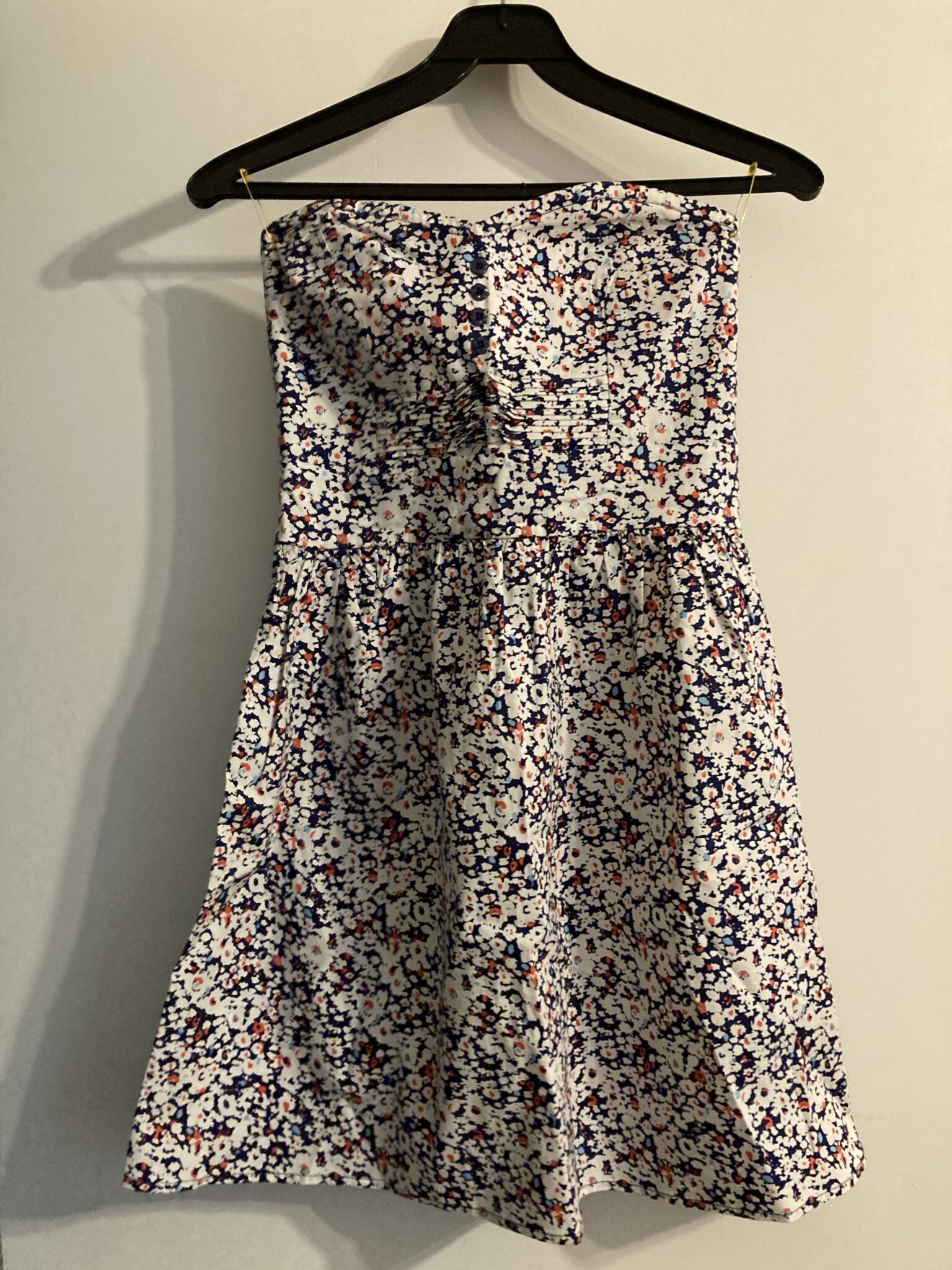 Featured image for Jolie robe courte