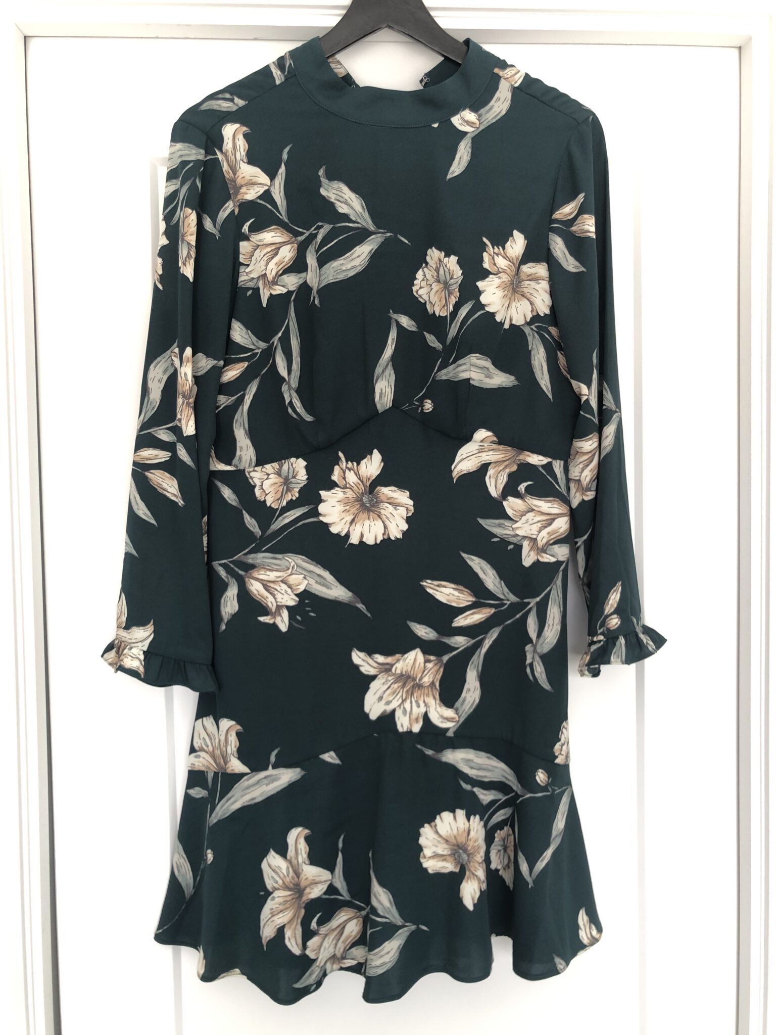 Featured image for Emerald floral dress RW&co