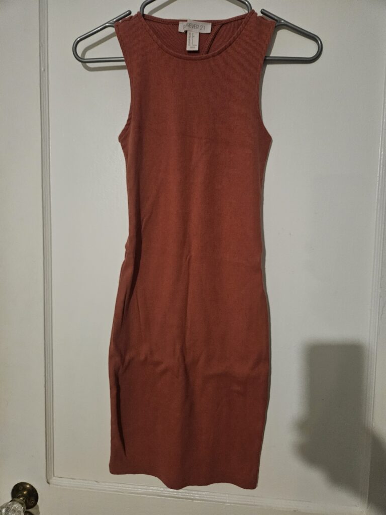 Featured image for Body-hugging dress