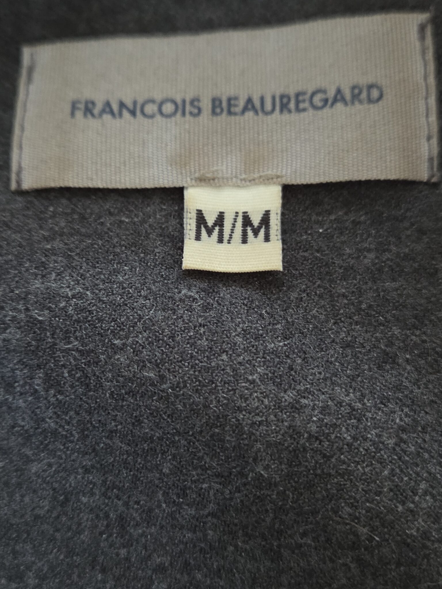 Image for François Beauregard-Robe grise 80% laine fine