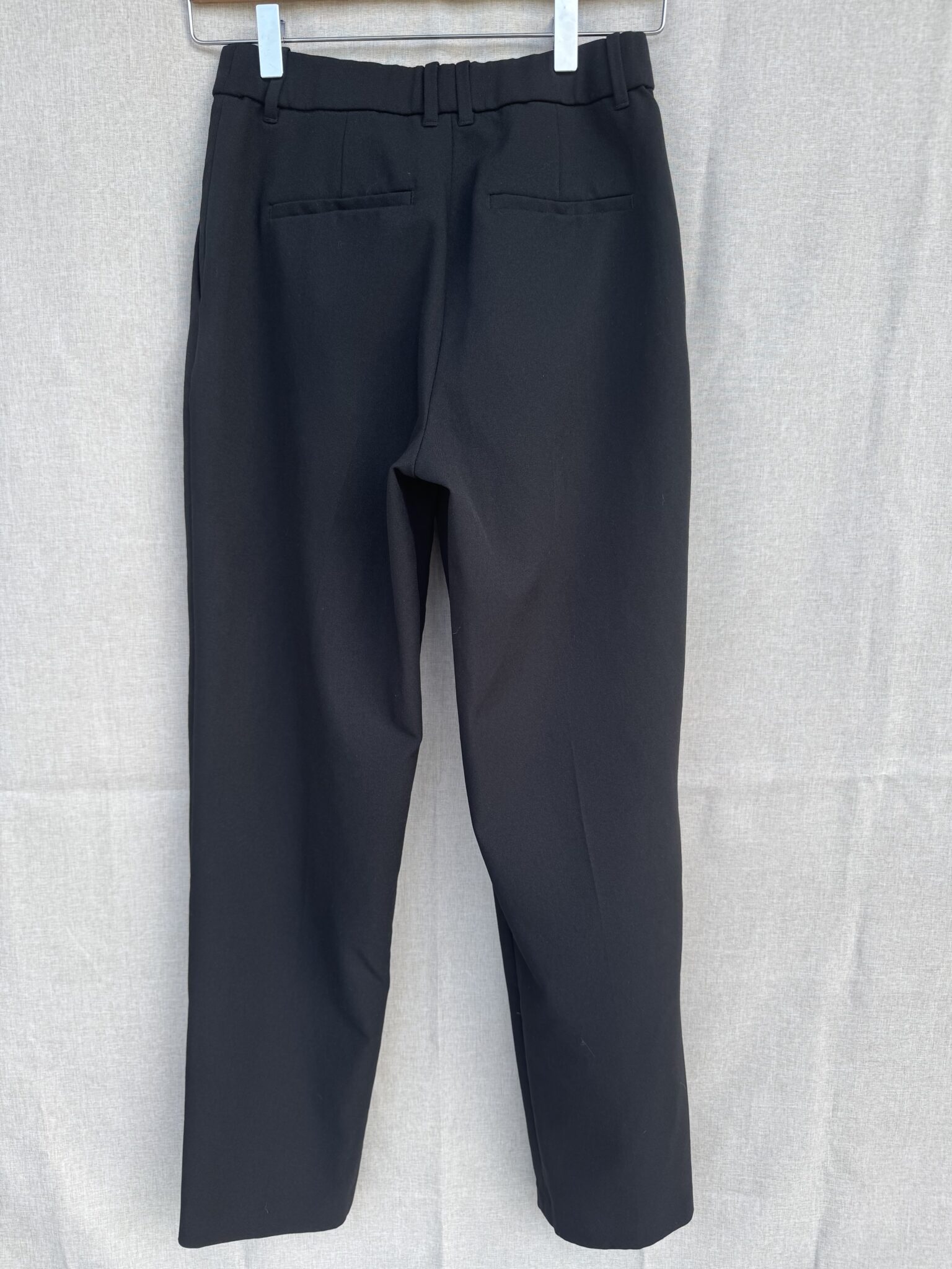 Image for Pantalon court “AirSense PLEATED PANTS” du Uniqlo