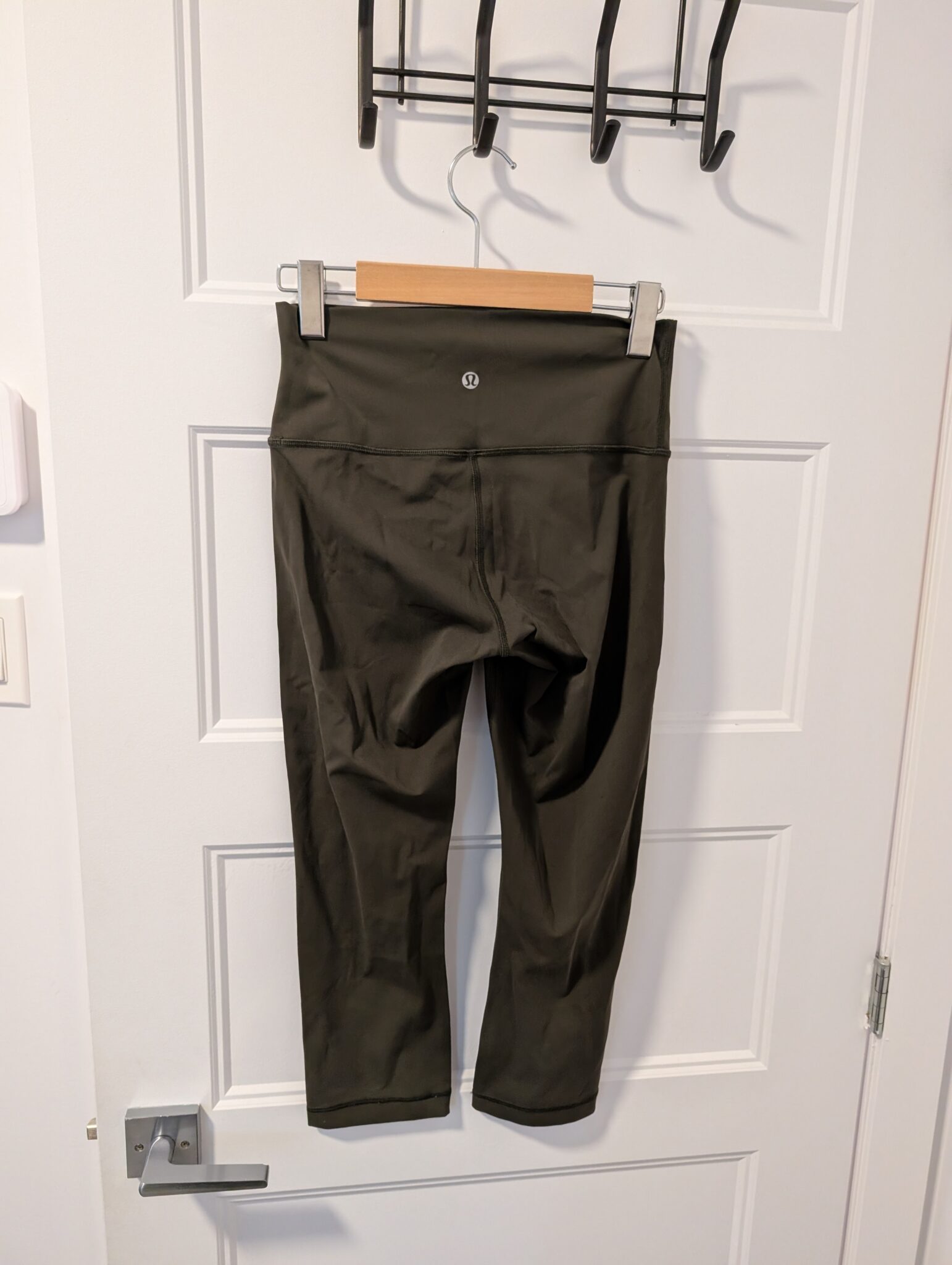 Image for Lululemon/Wunder Under Crop Legging Sz 6