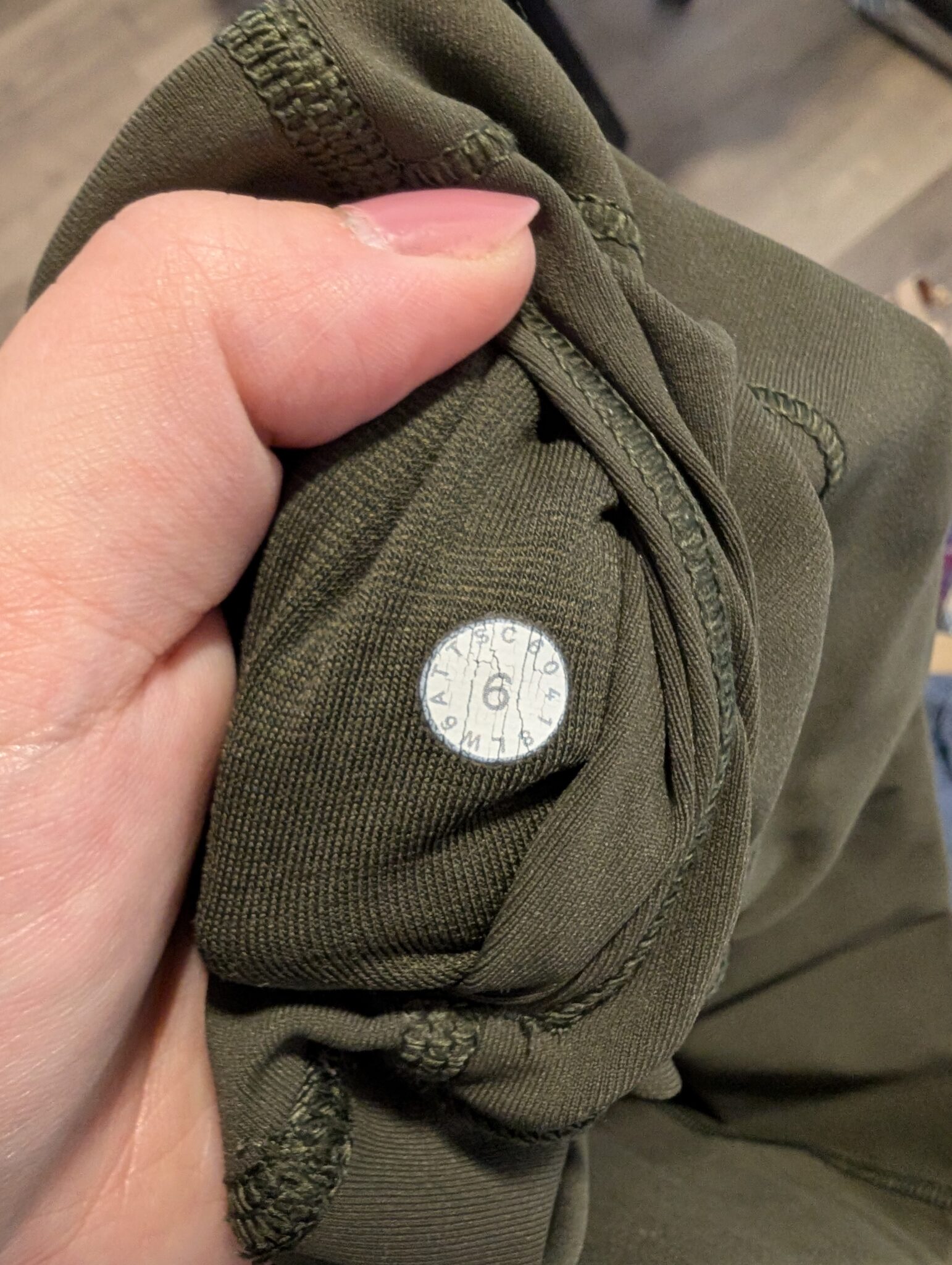 Image for Lululemon/Wunder Under Crop Legging Sz 6
