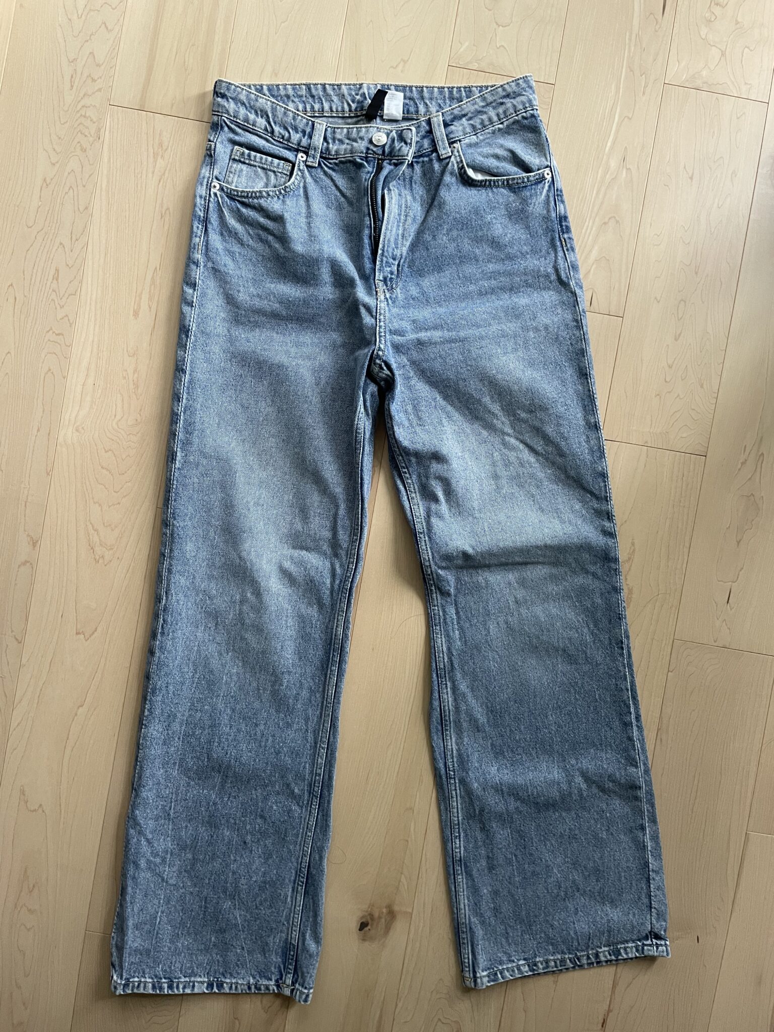 Featured image for Wide-leg jeans