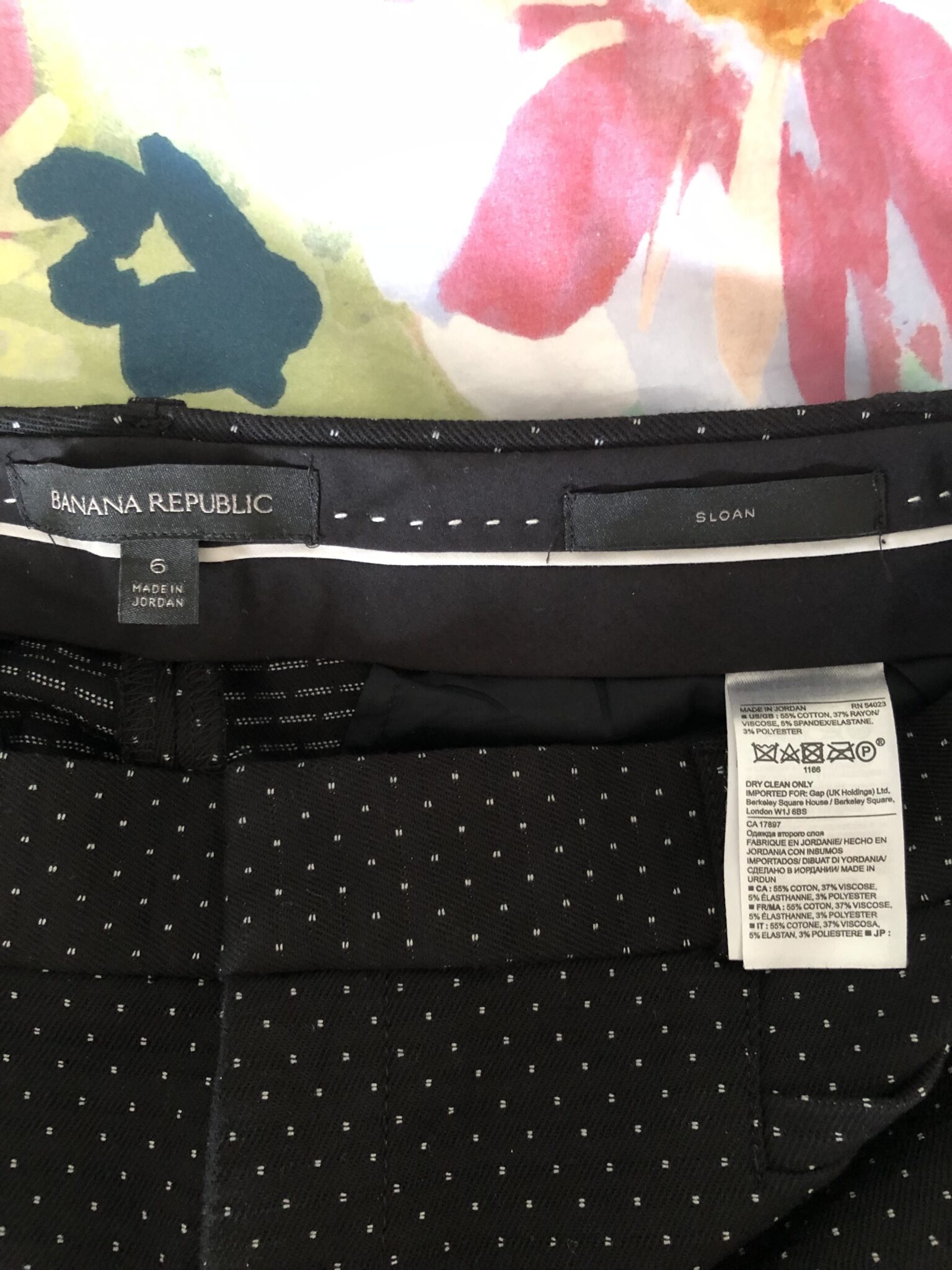 Image for BANANA REPUBLIC cropped trousers