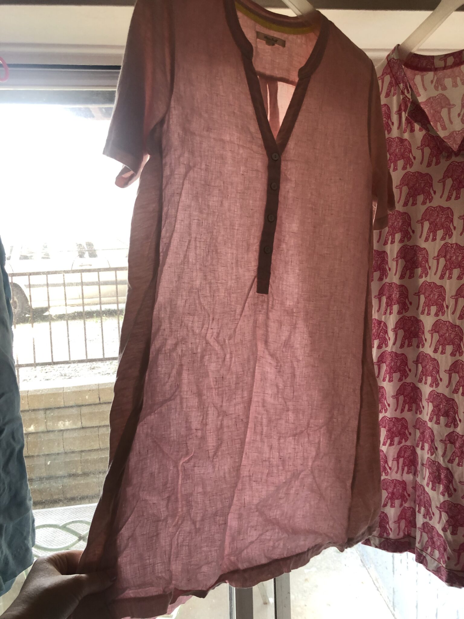 Featured image for Robe tunique rose en lin 🌹 6 ans