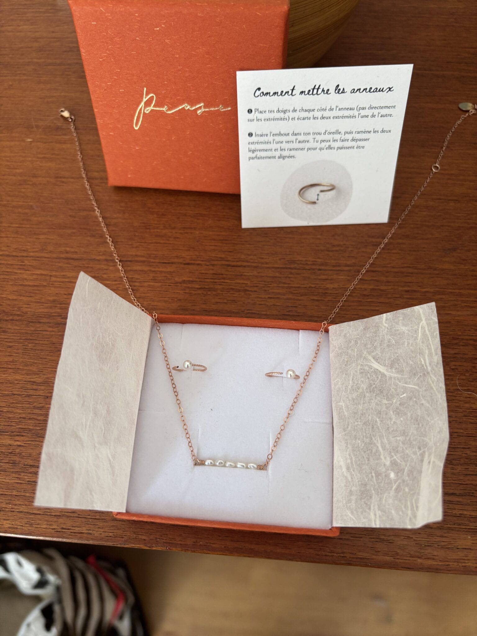 Featured image for Pease jewellery set