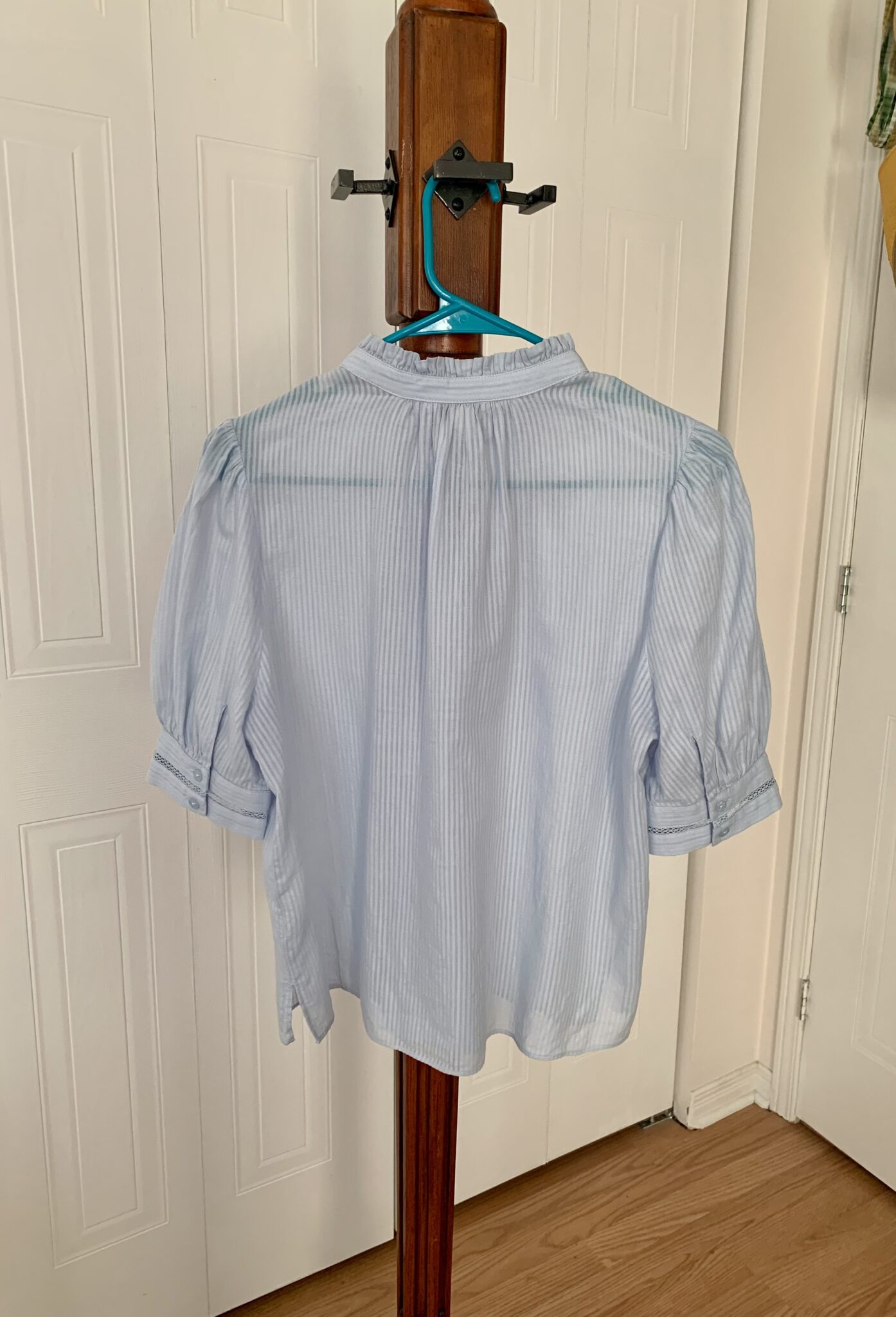 Image for Chemise à manches bouffantes